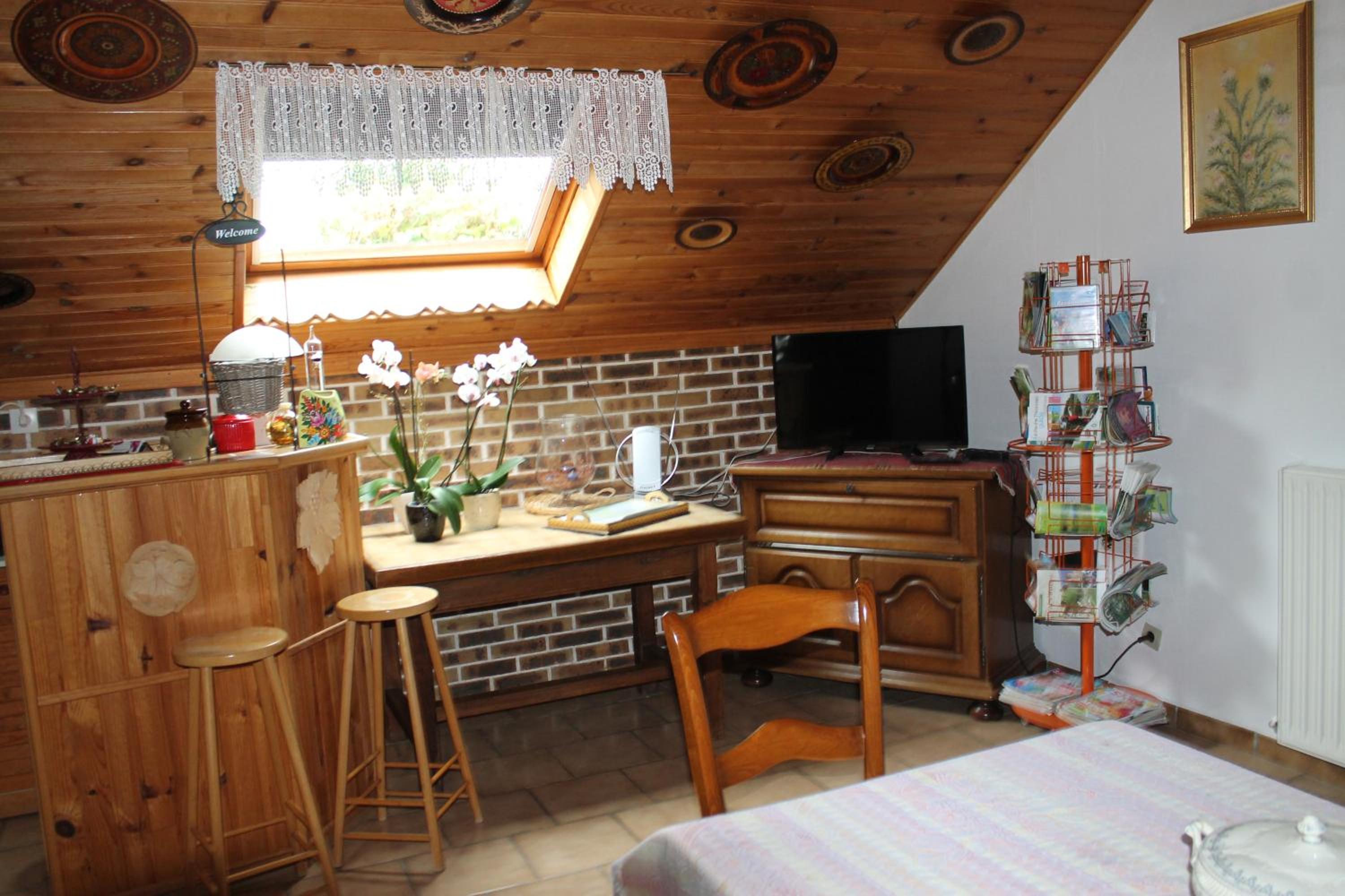 Chambre d'Hôtes "Orchidees" view 4