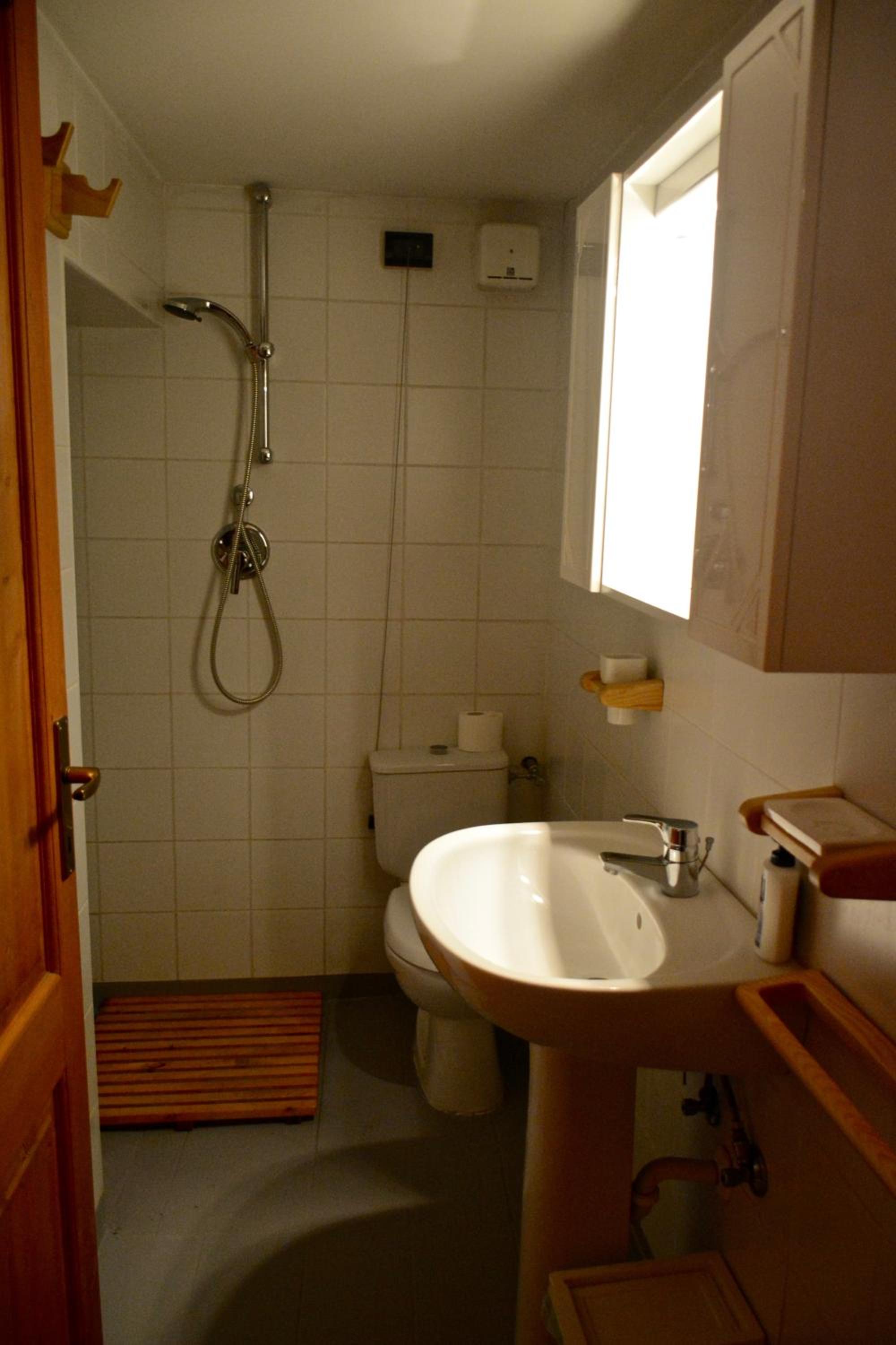Photo 57