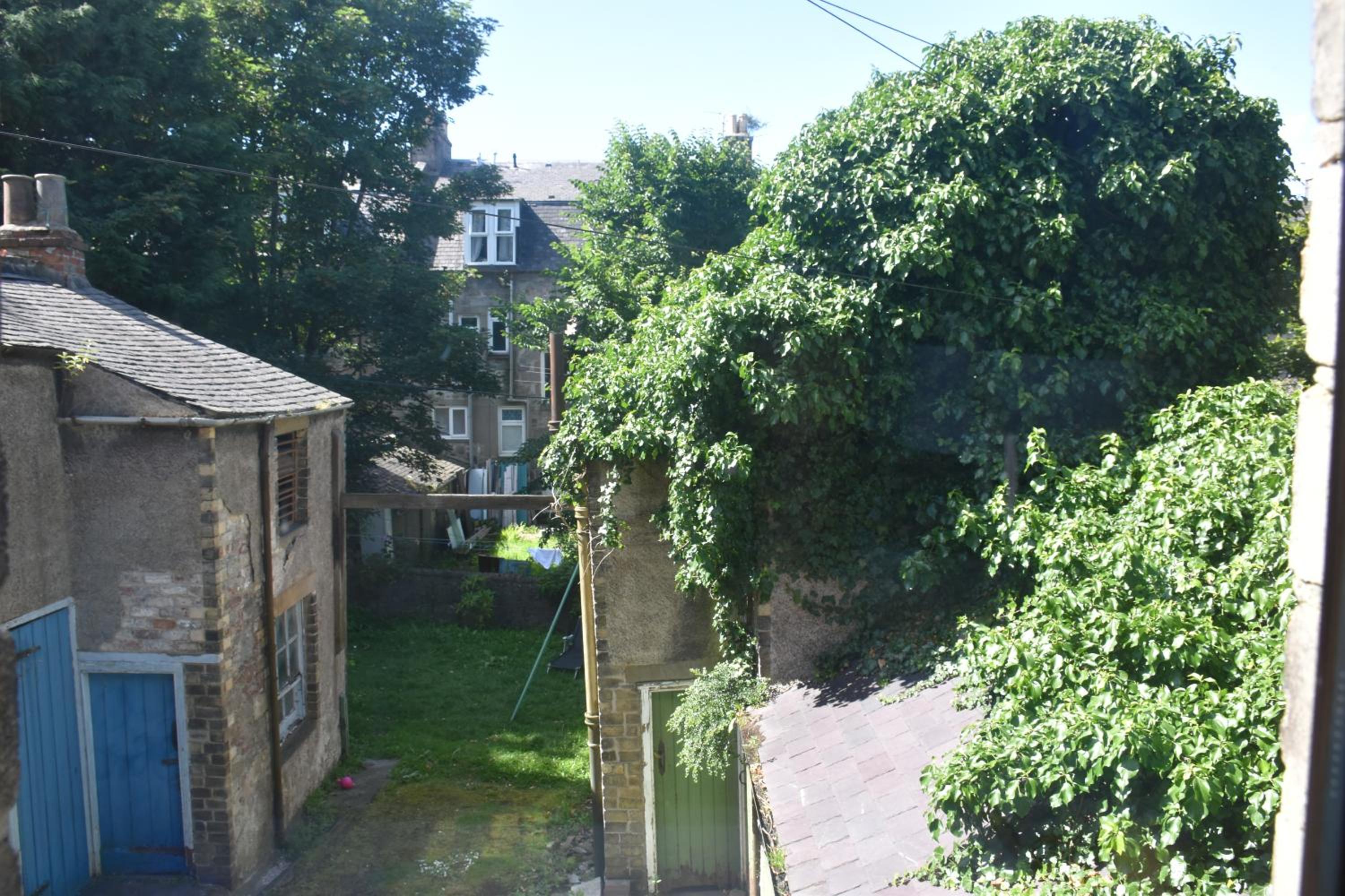 Photo 28