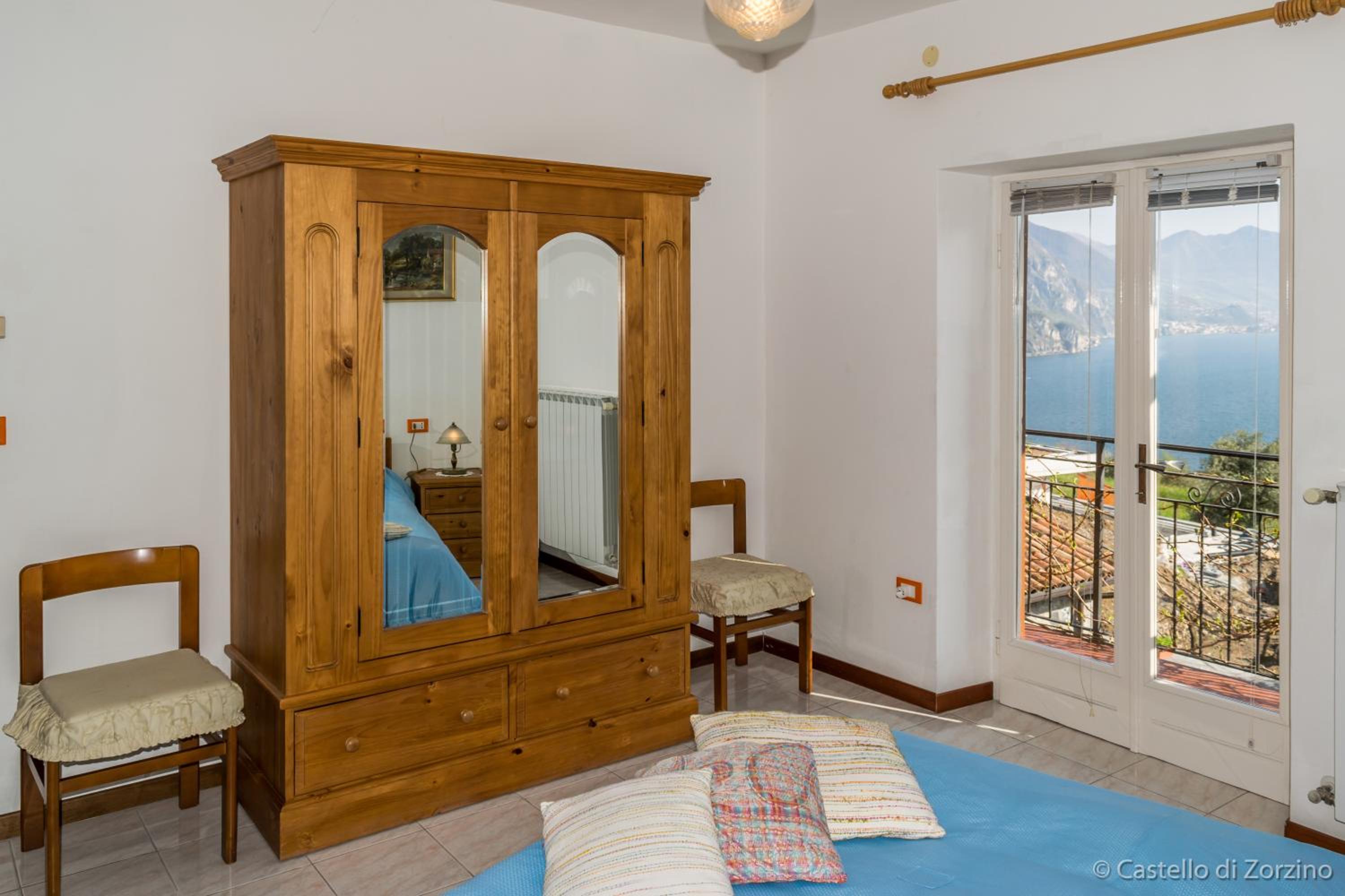 Castello di Zorzino Iseo lake