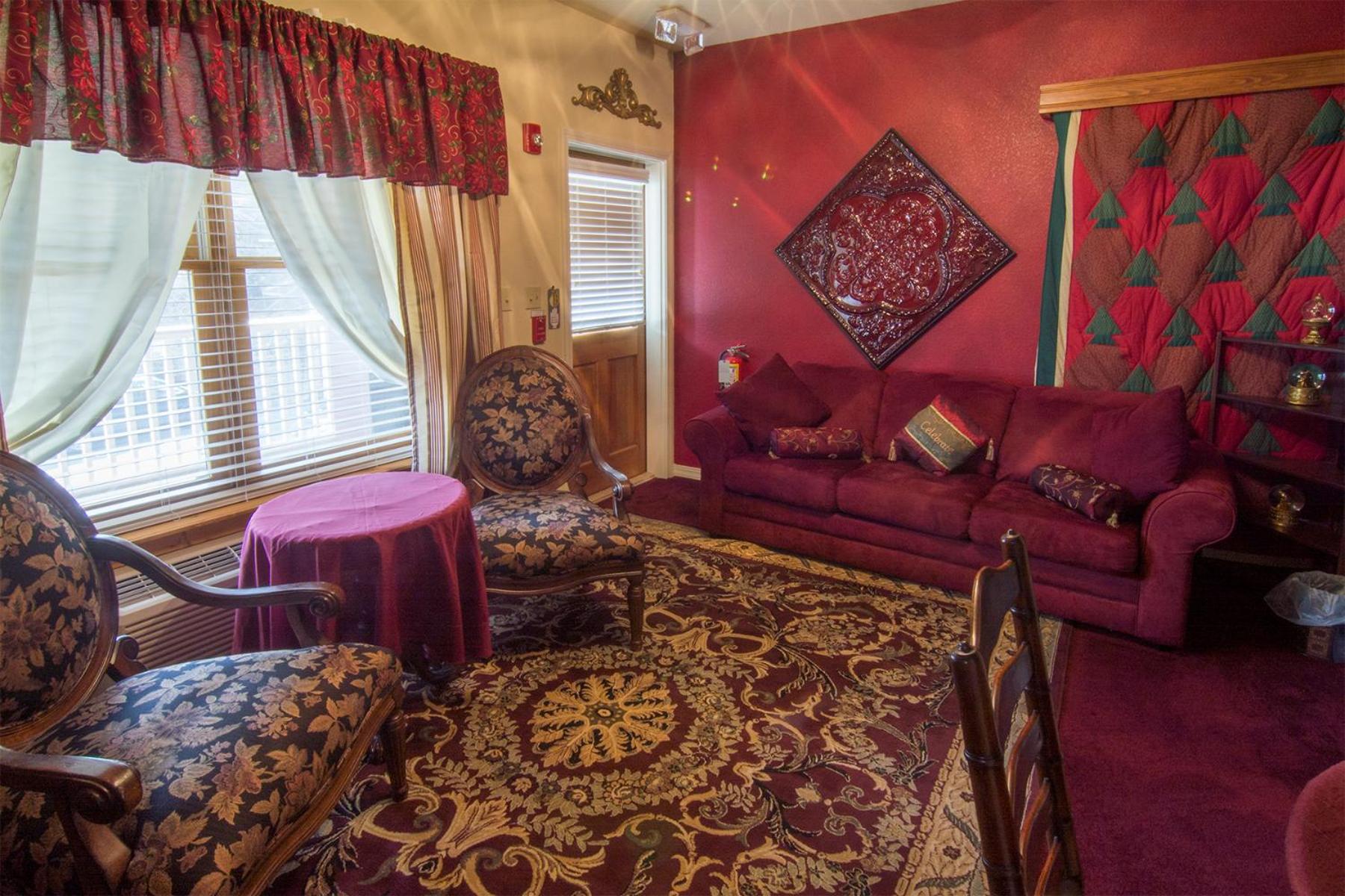 All Seasons Inn