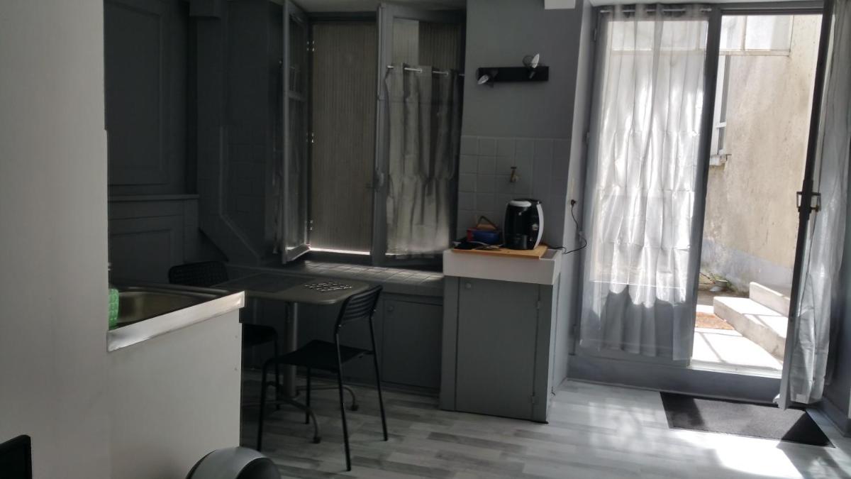 Photo 33