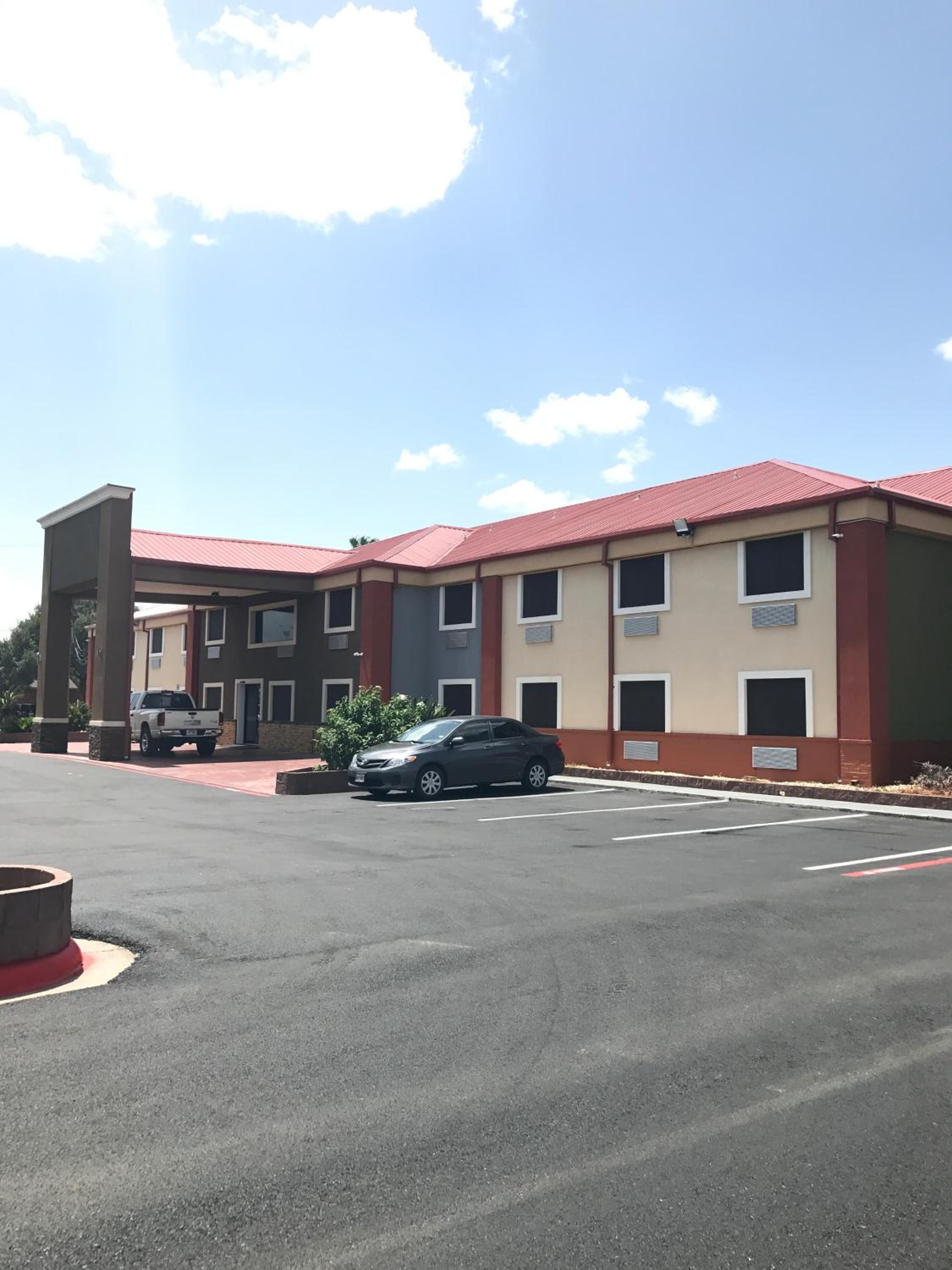 Photo 12