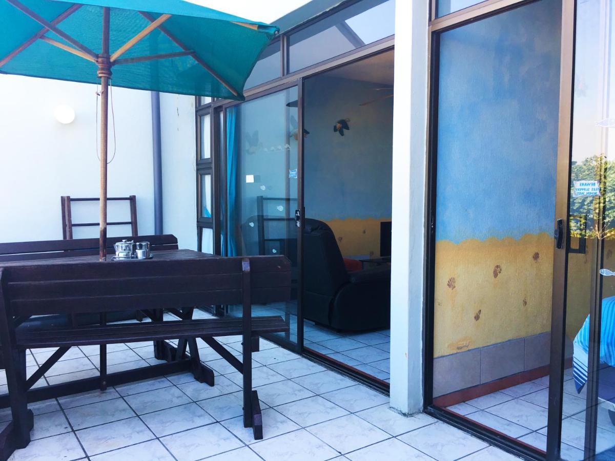 Dumela Margate Flat No 6, Margate, photo 3 of 10