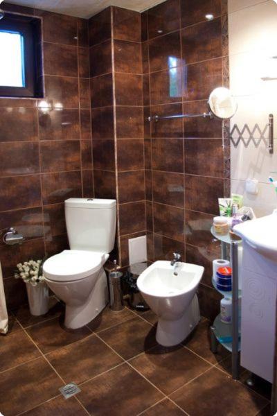 Guest House 