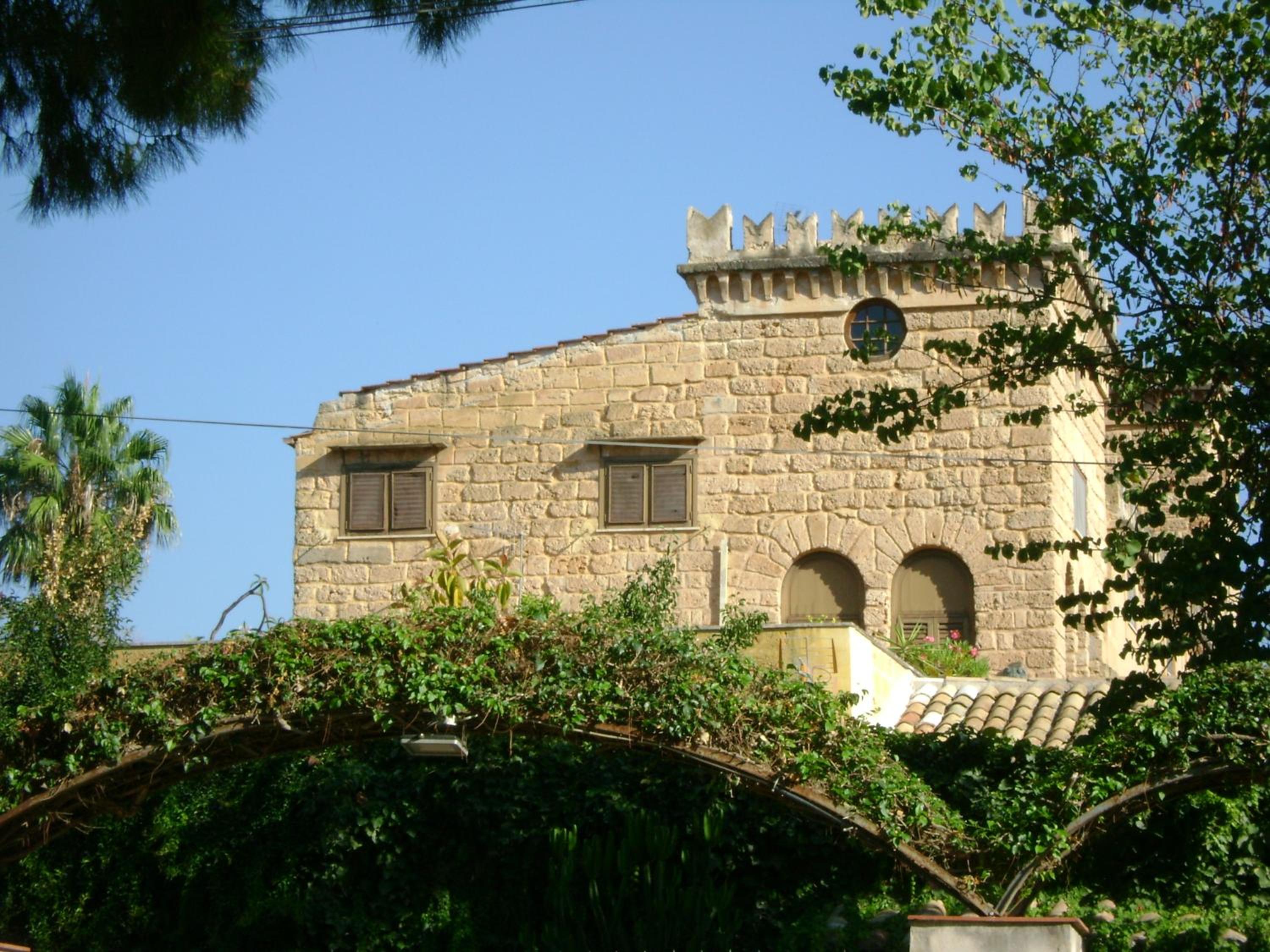Photo 18