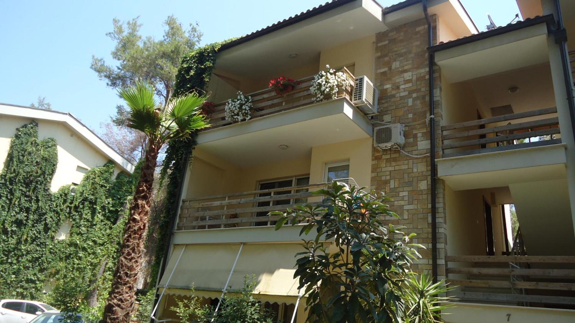 Nice Apartment in Beach