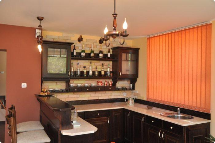 Guest House 