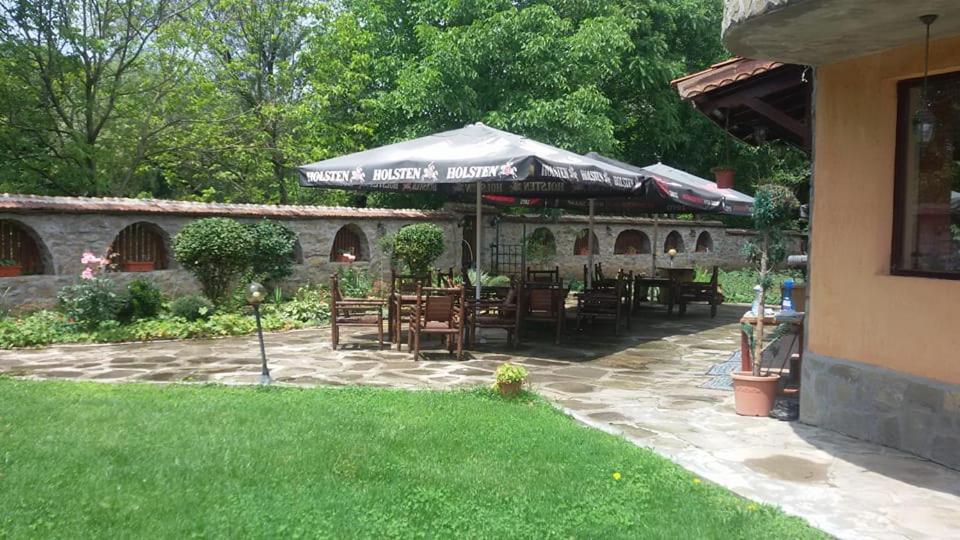 Guest House 