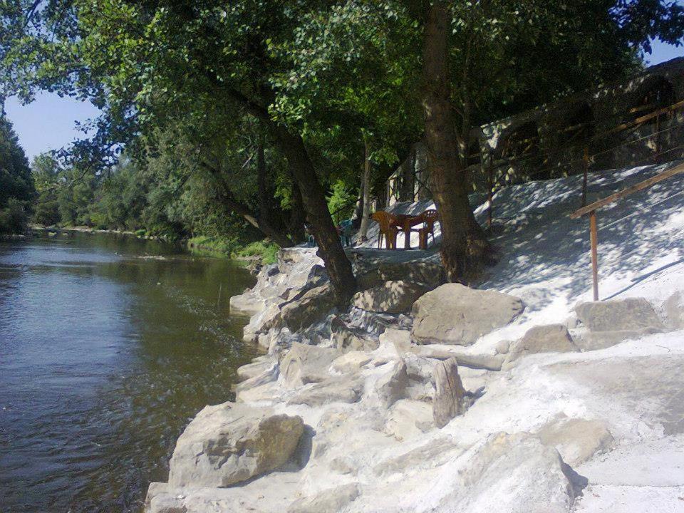 Guest House 