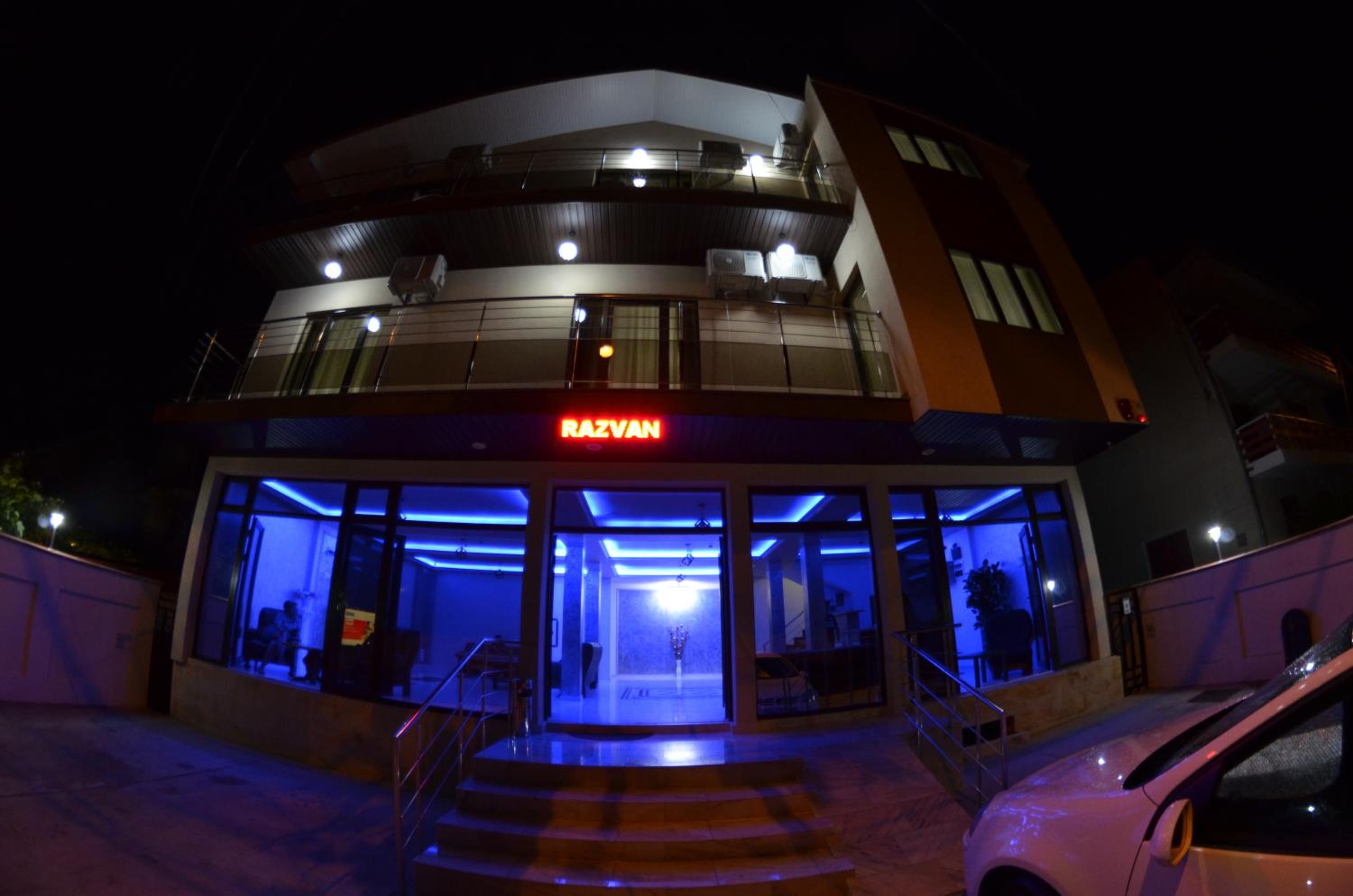 Razvan Holiday view 4