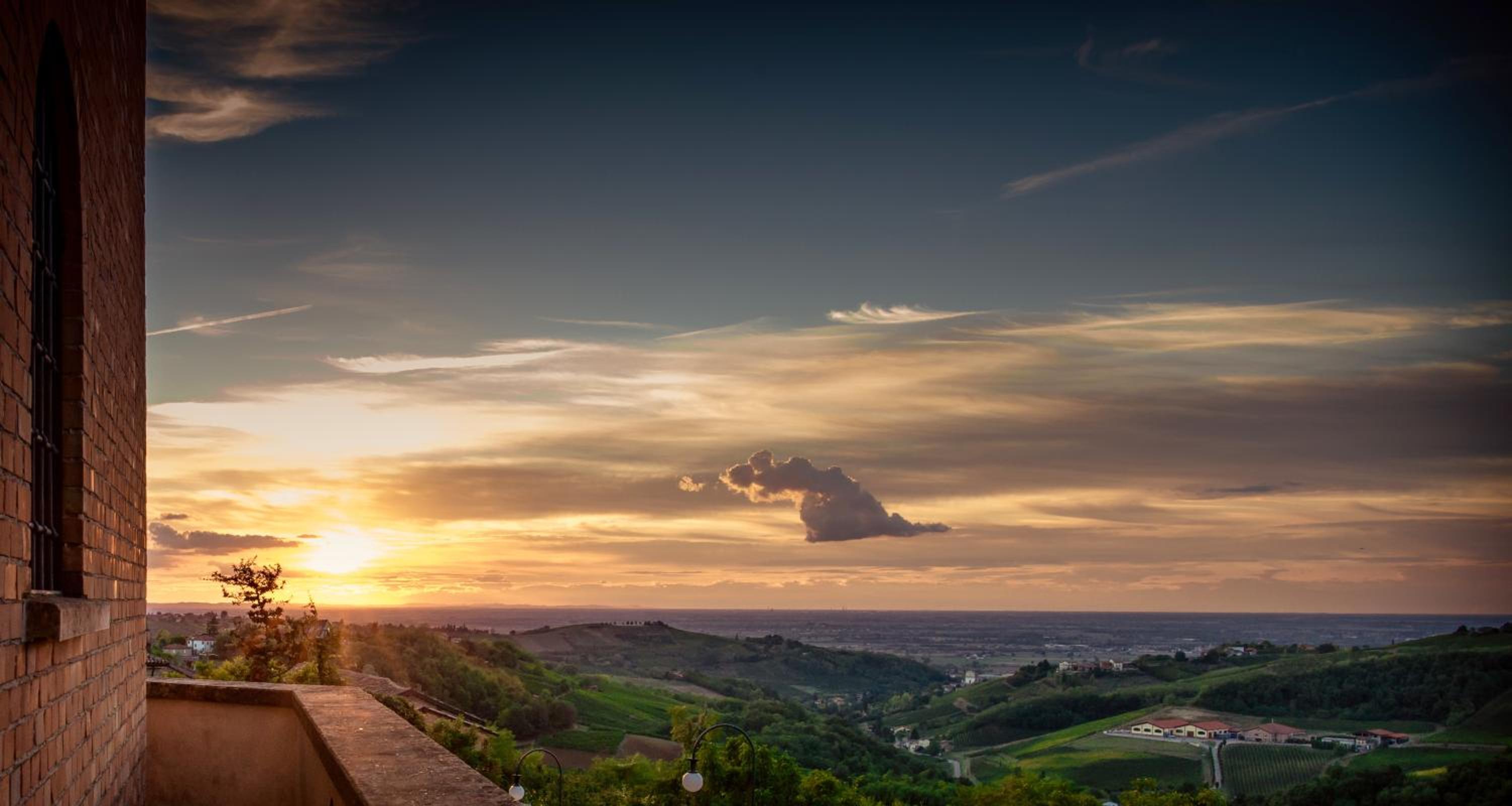 Castello Di Mornico Losana view 3