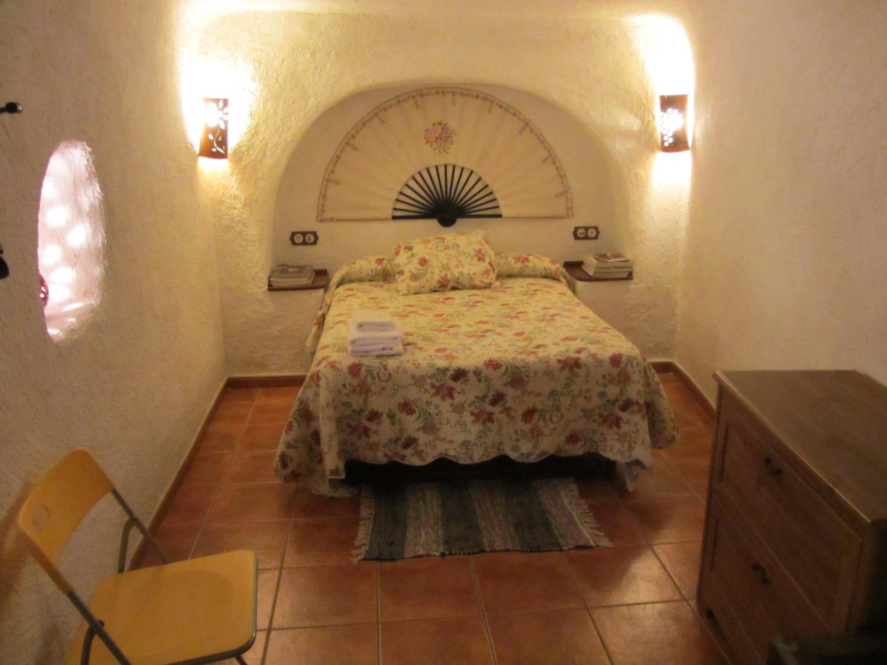 Photo 25