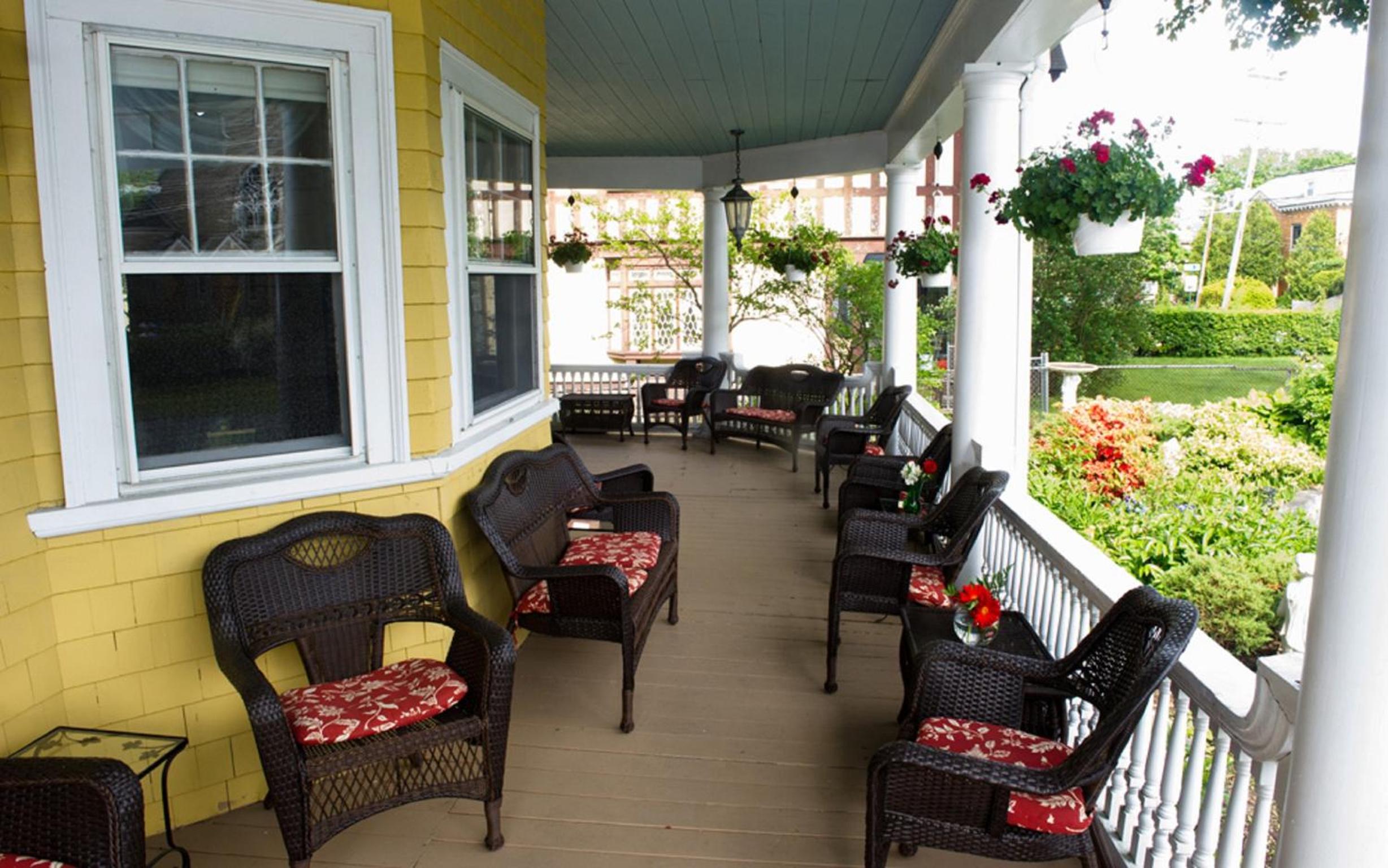Thornhedge Inn
