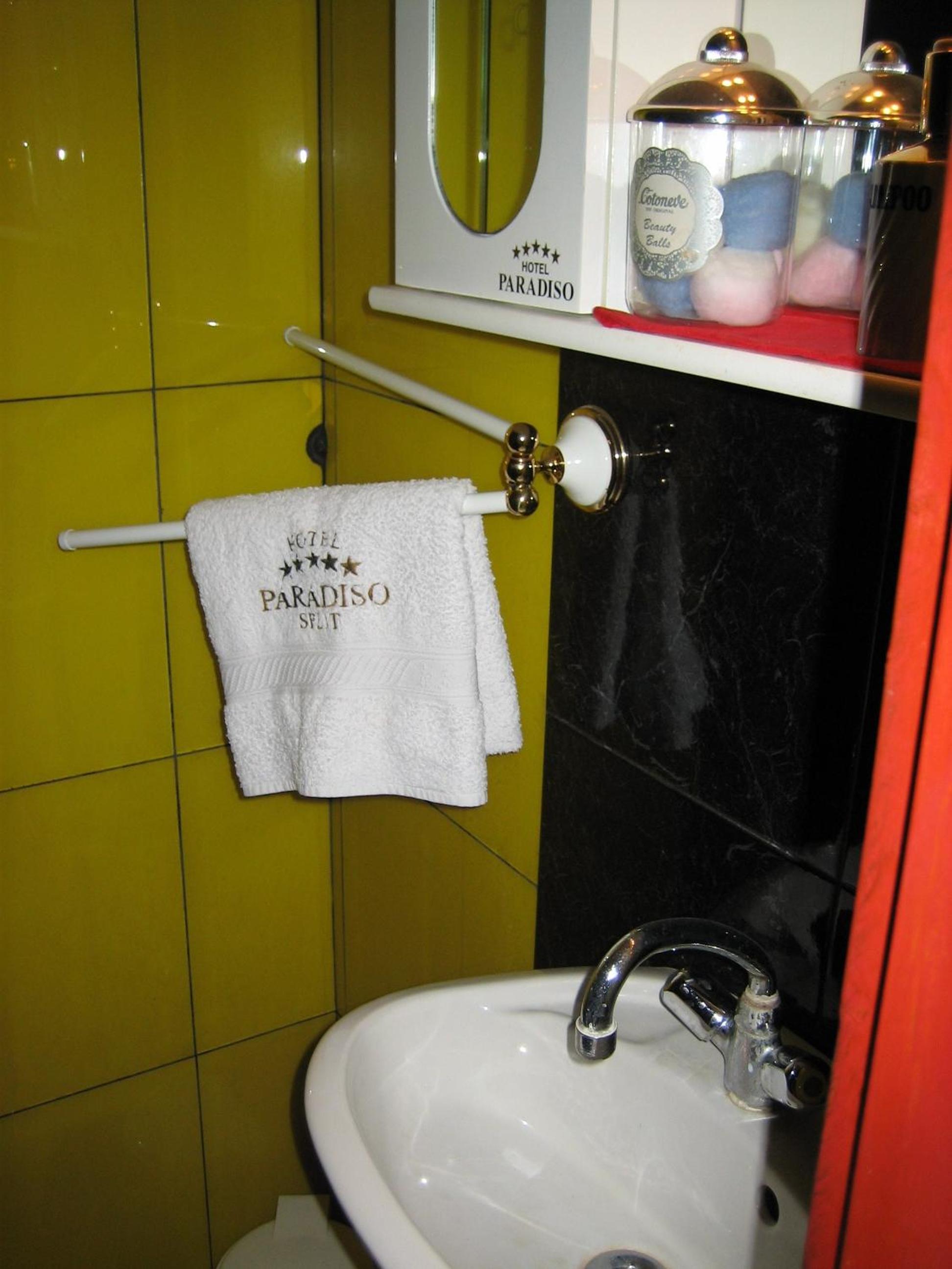 Photo 34