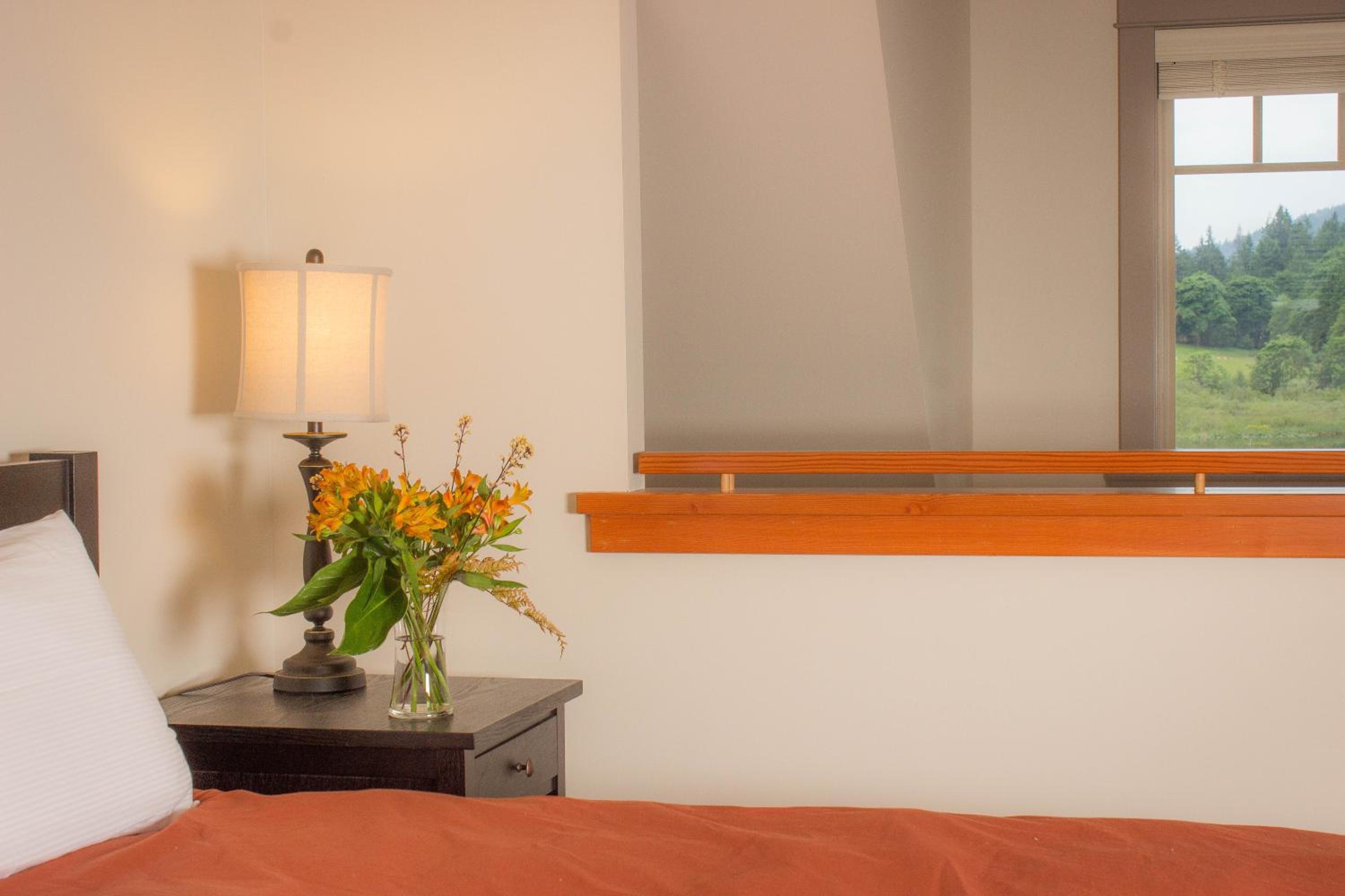 The Cottages on Salt Spring Island - Image 3