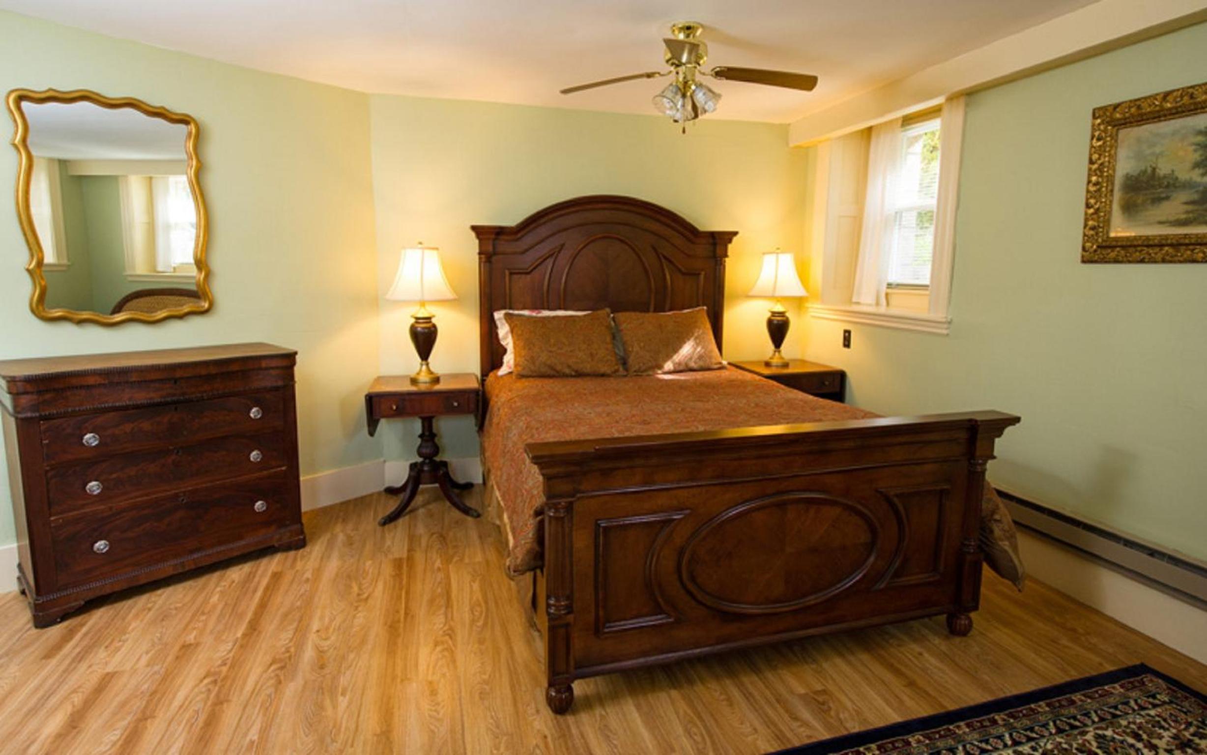 Thornhedge Inn