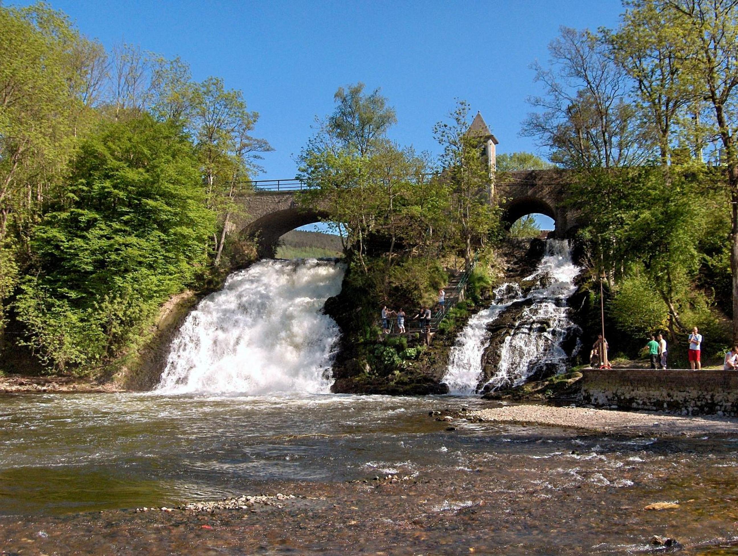 Au bord de l'eau