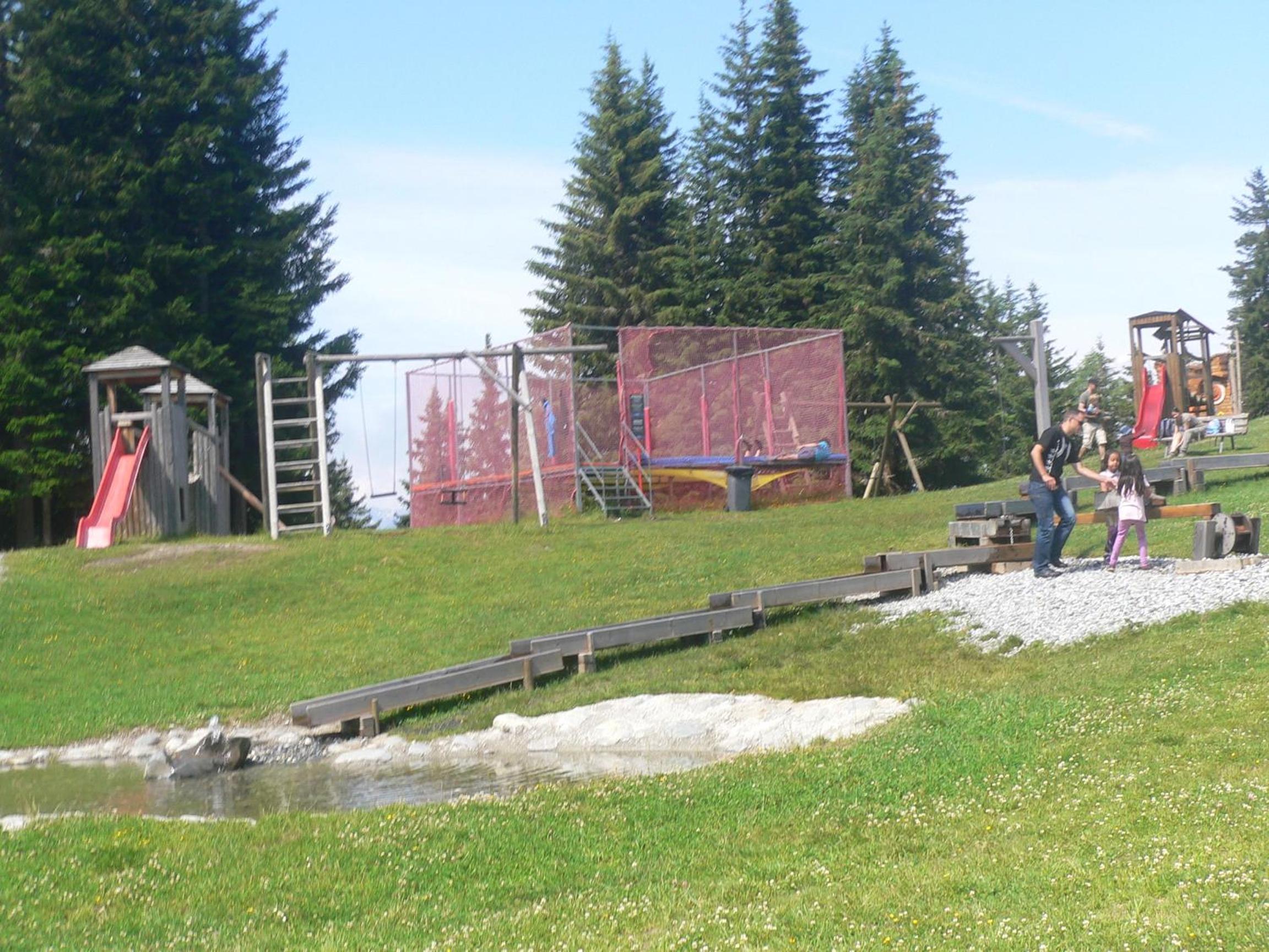 Photo 23