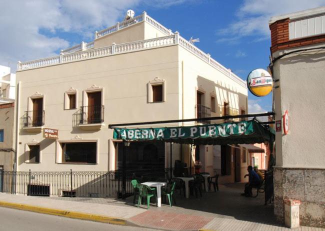 Hostal el Puente view 4