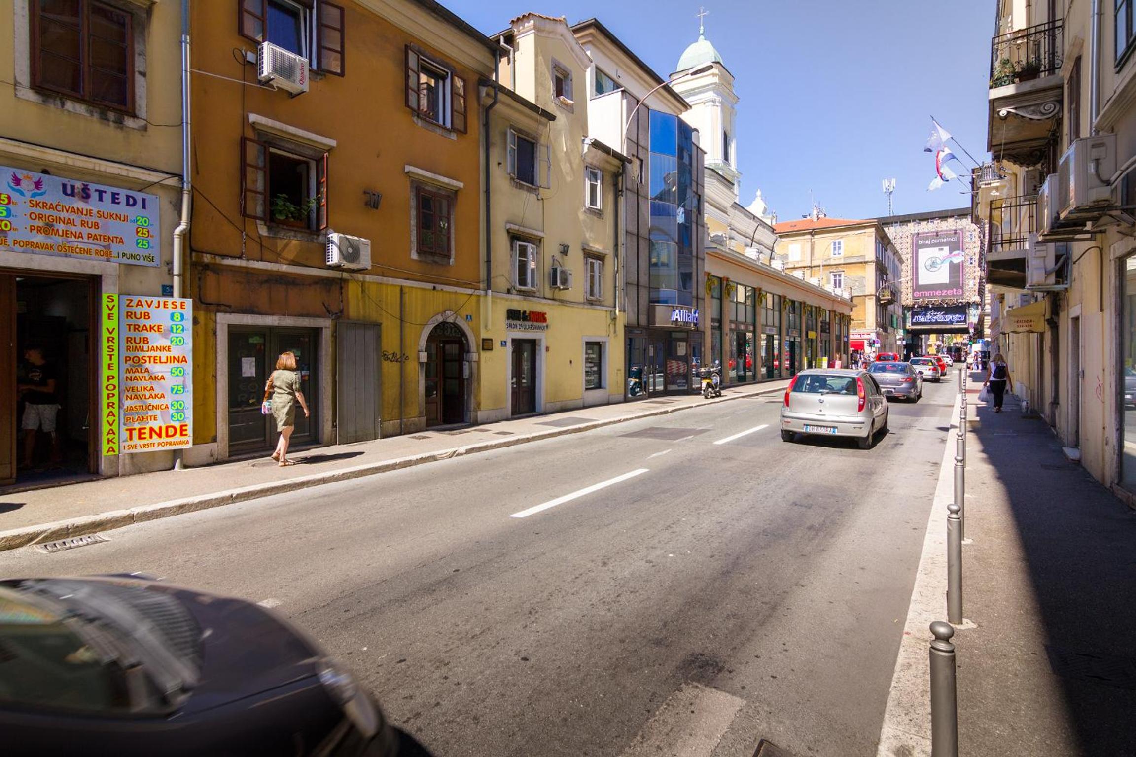 Hotel Apartments Trend 2 - Image 1