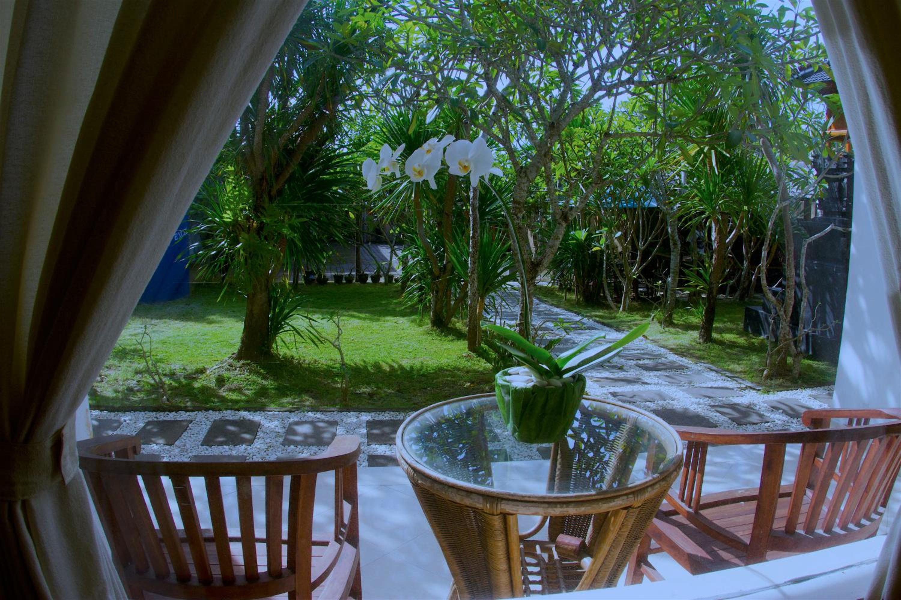 Ropik & Alik Home Stay view 5