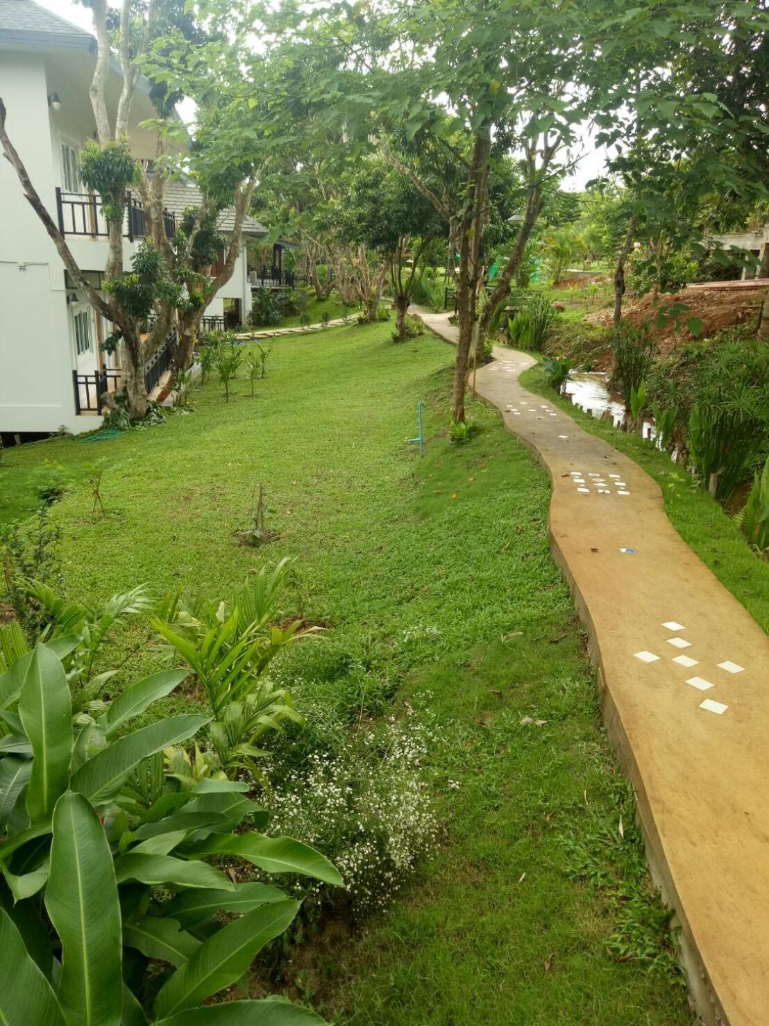 Buraphat Resort