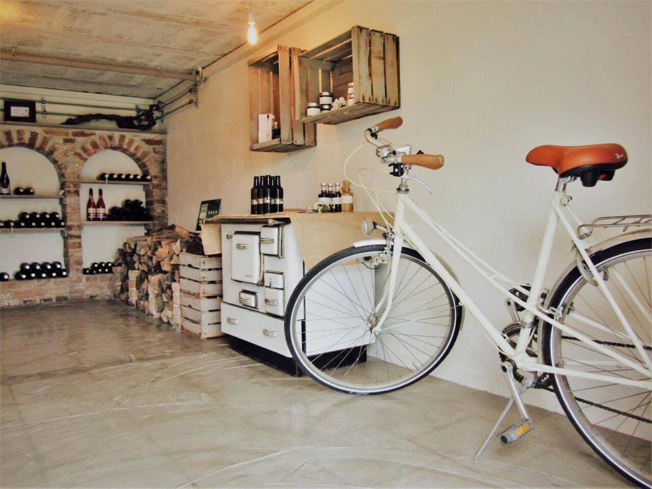 Weinloft I by WEINLOFTS
