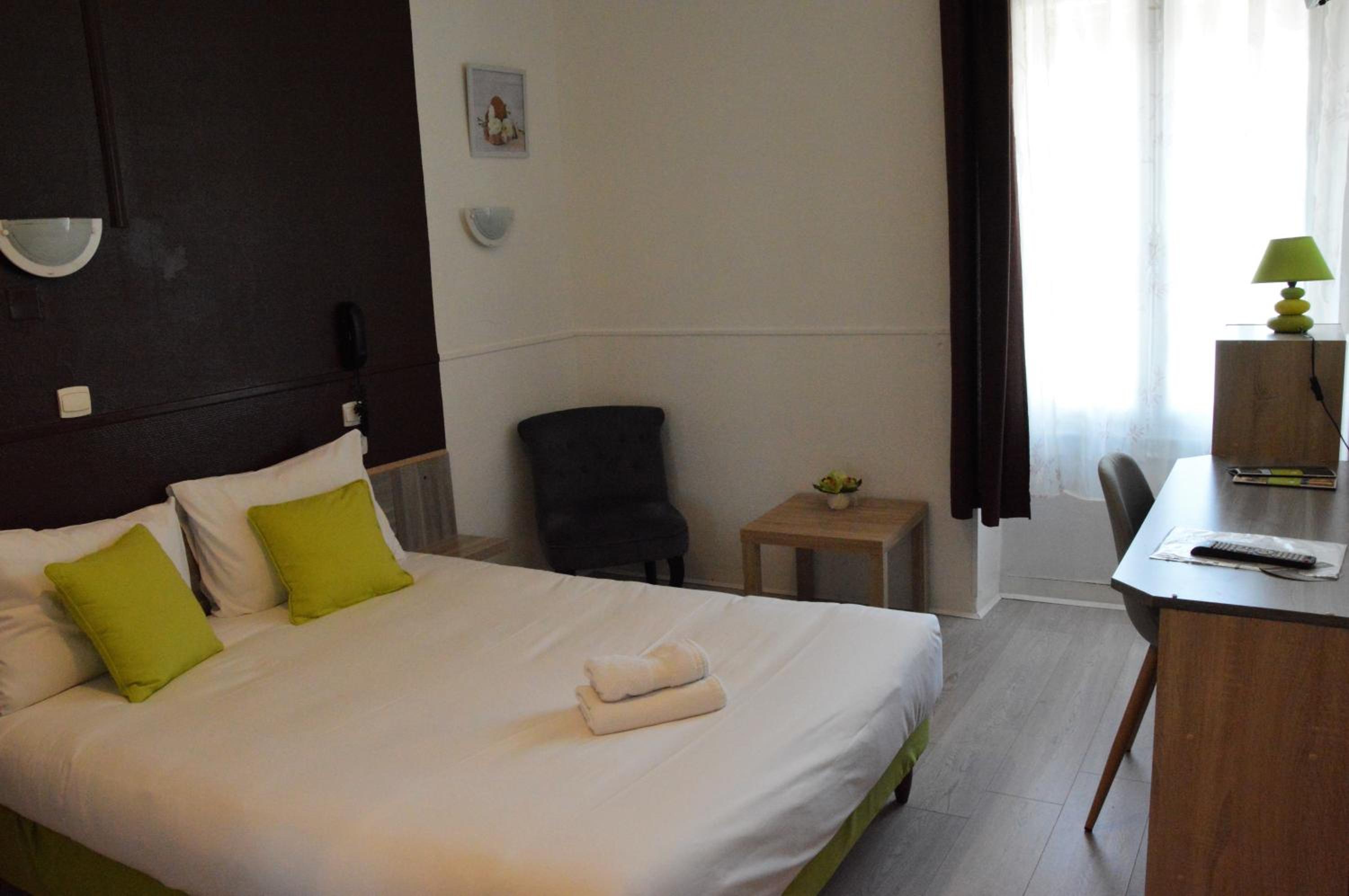 Chalon-Sur-Saone Vacations - Hotel de la Colombiere - Property Image 3