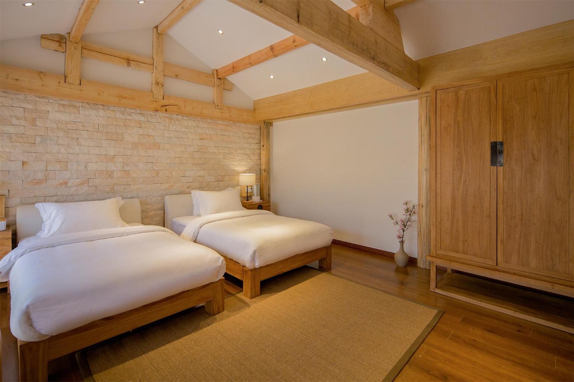Lijiang Sunshine Nali Inn