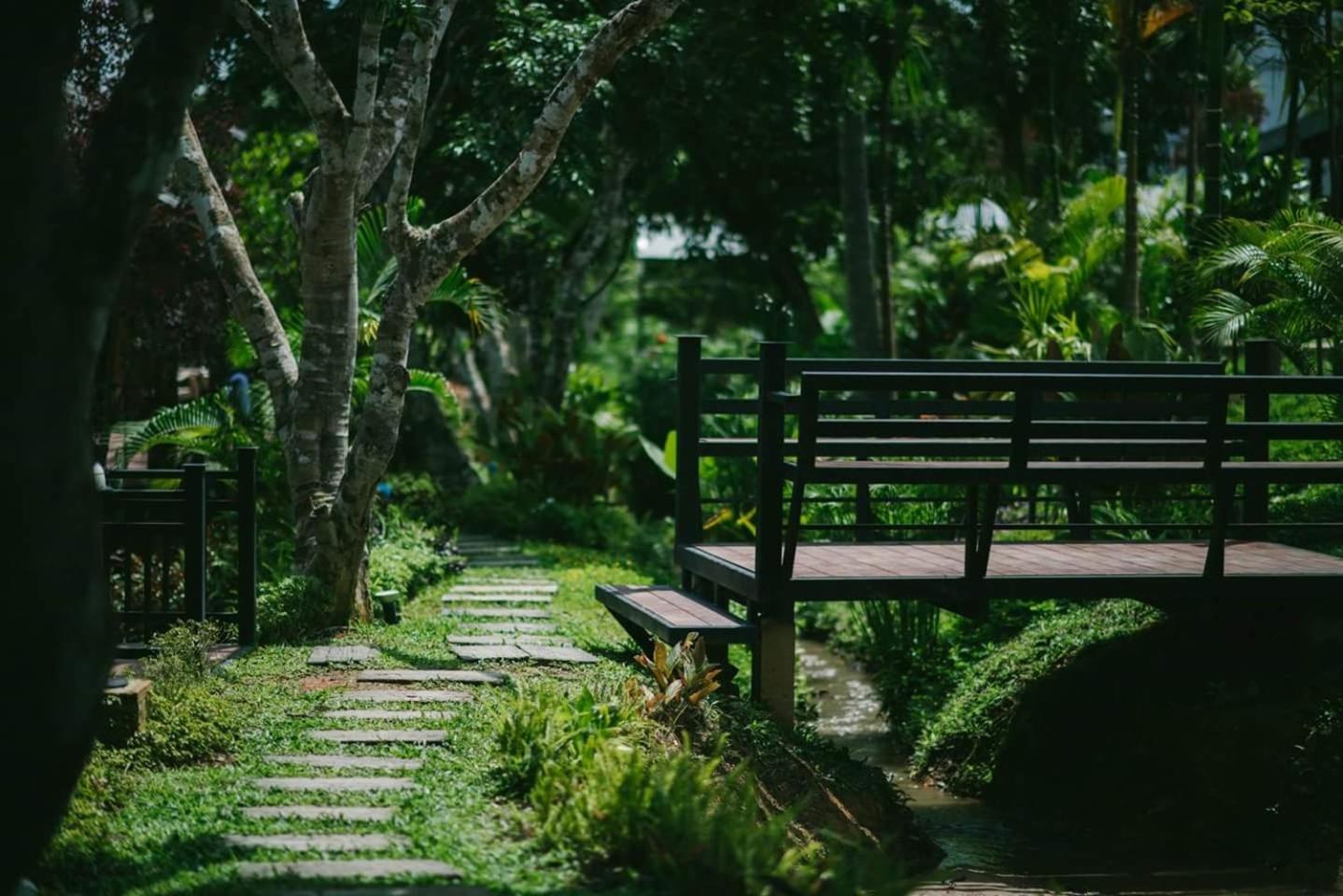 Buraphat Resort