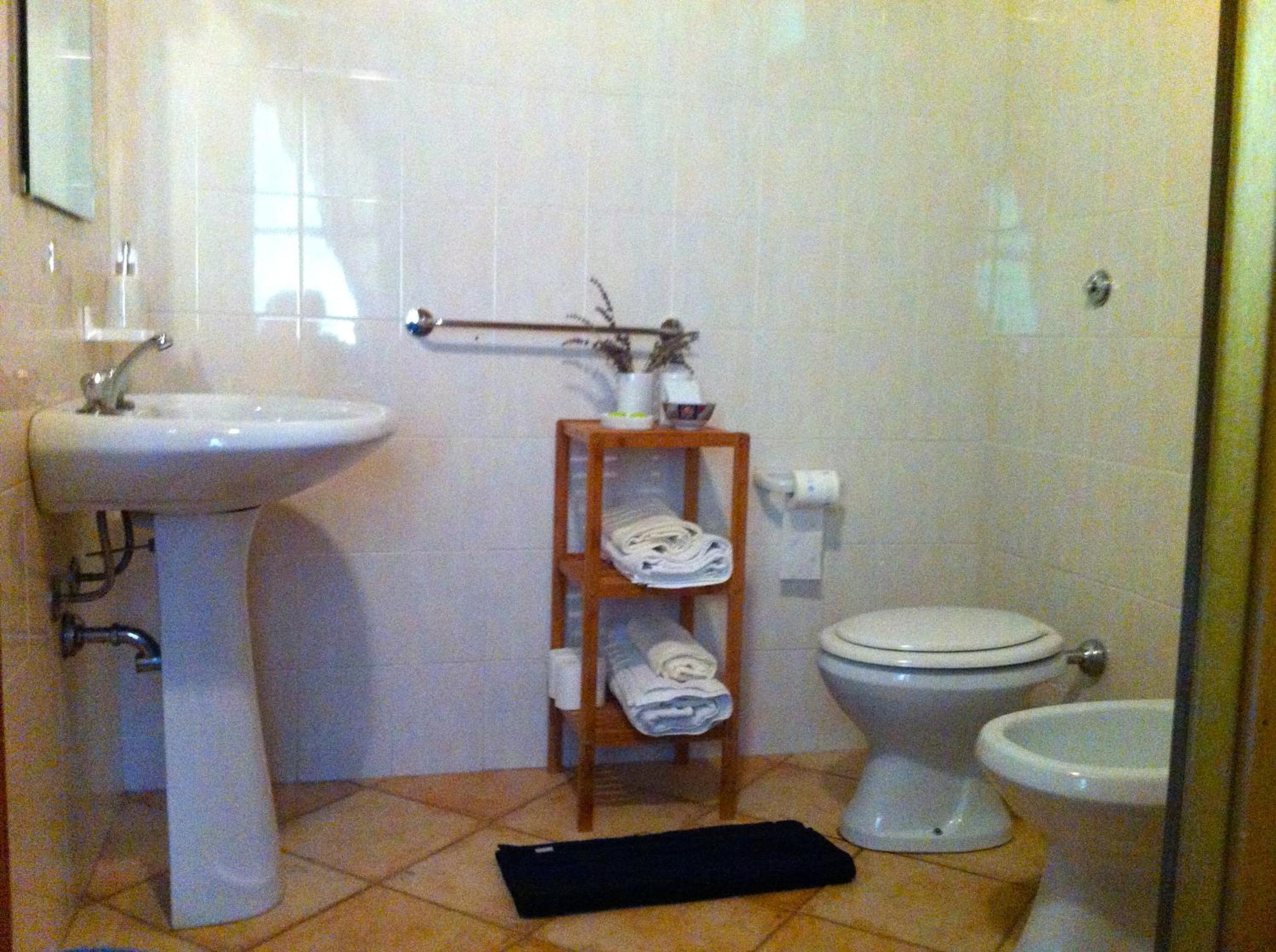 Photo 103