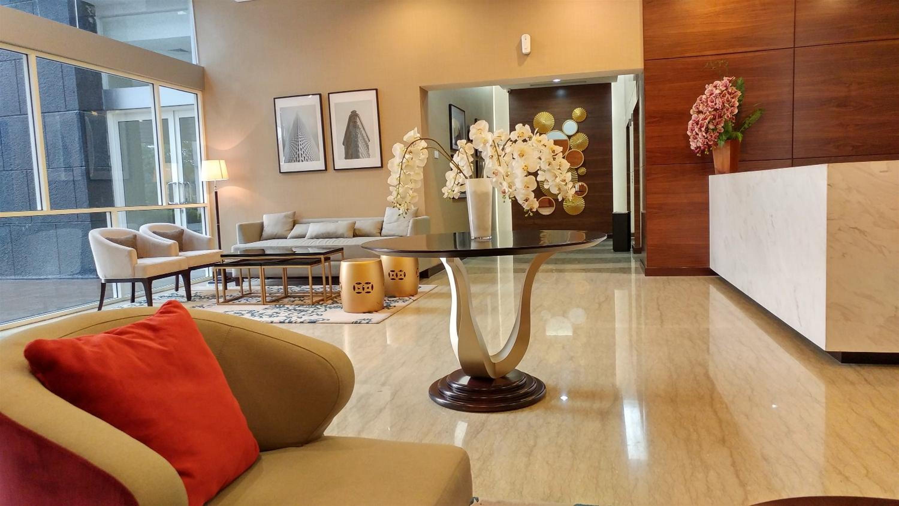 2BR Nifarro Park Apartment Near Kemang And Kalibata By Travelio