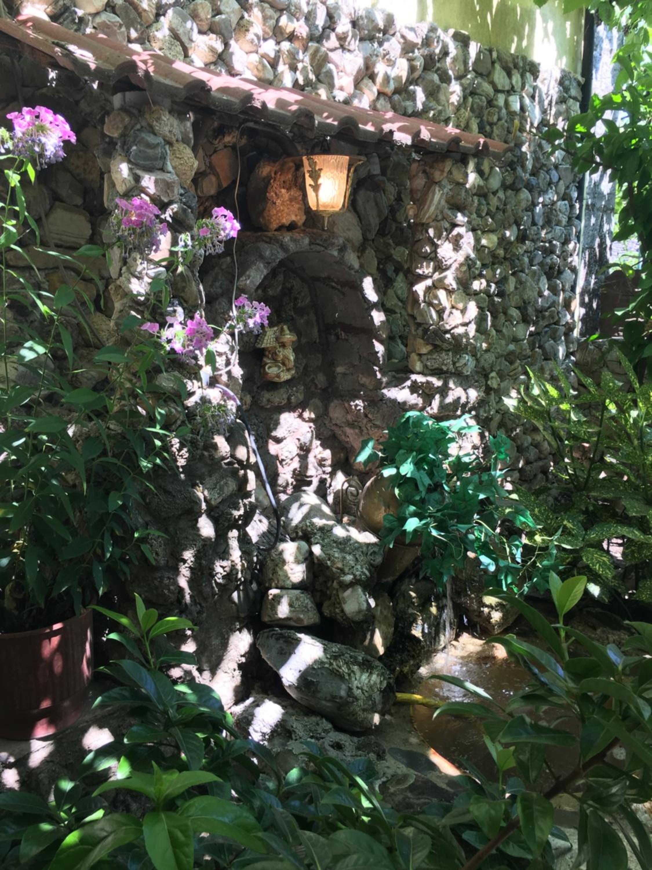 Karafil Guesthouse