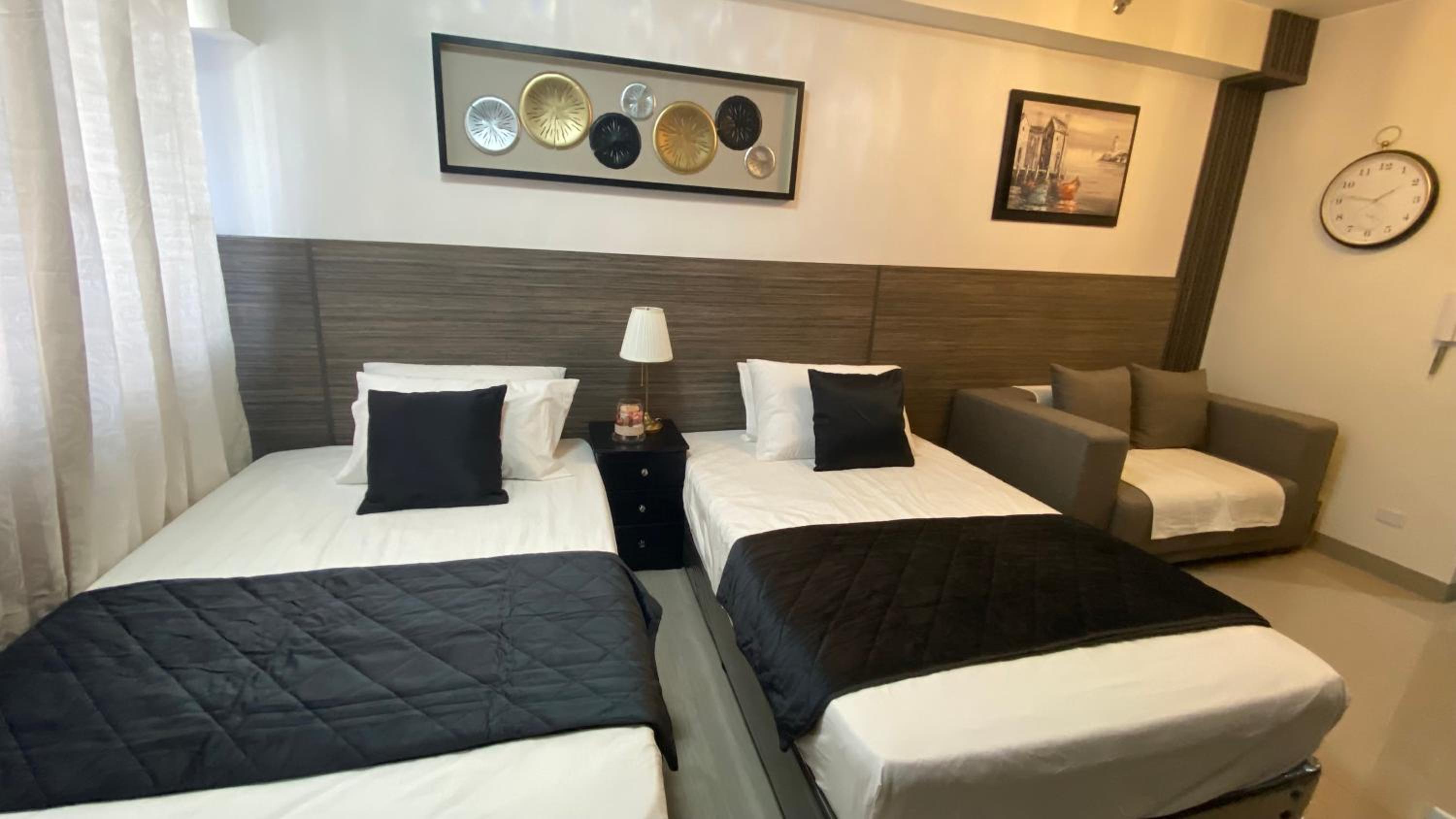 Condo Suite/Apartment Pasay SM MOA - Stay Cozy & Boujee photo 5
