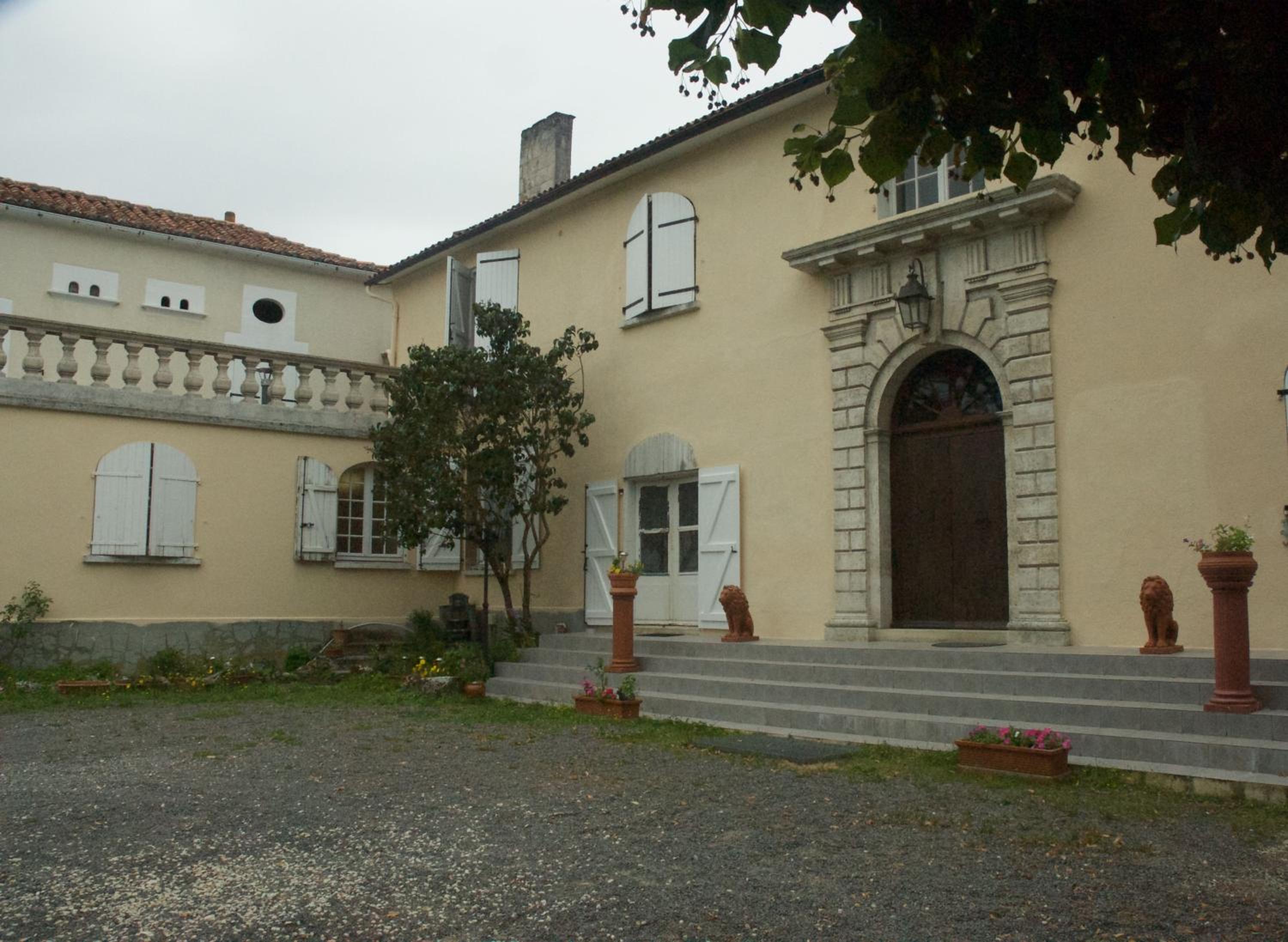 Le Clos des Cèdres b&b