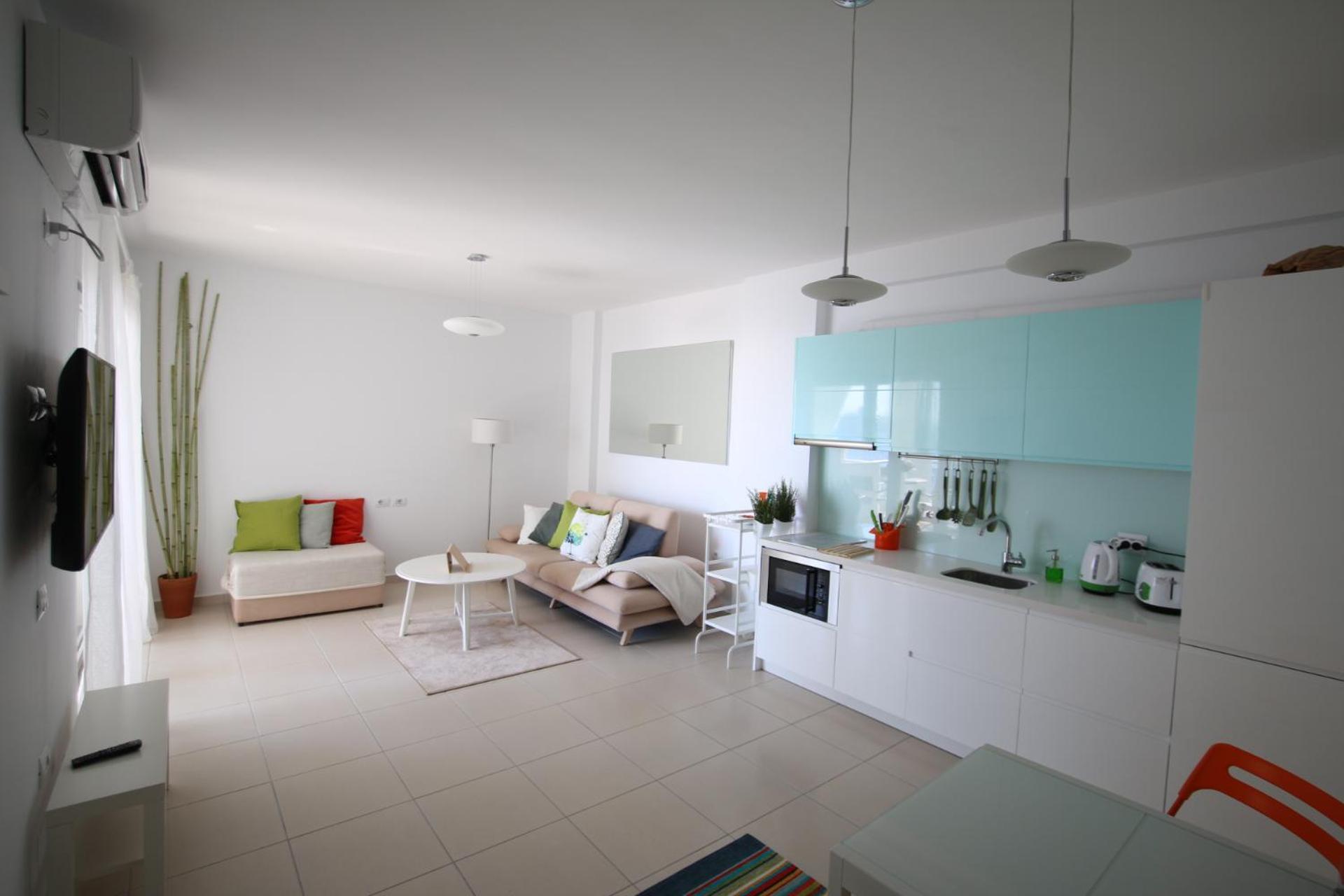 White Sea View Residence
