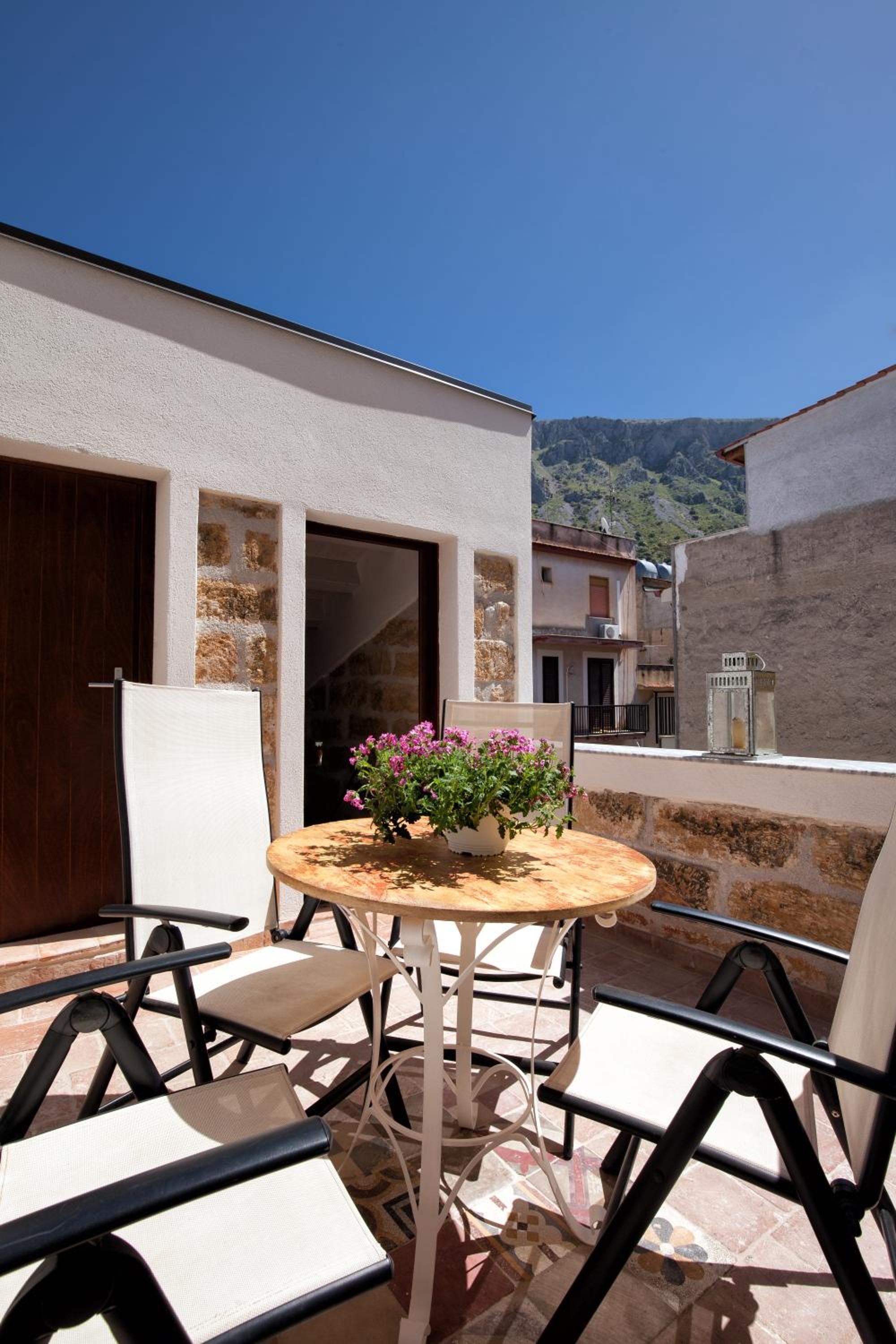 Le Alcove photo 2