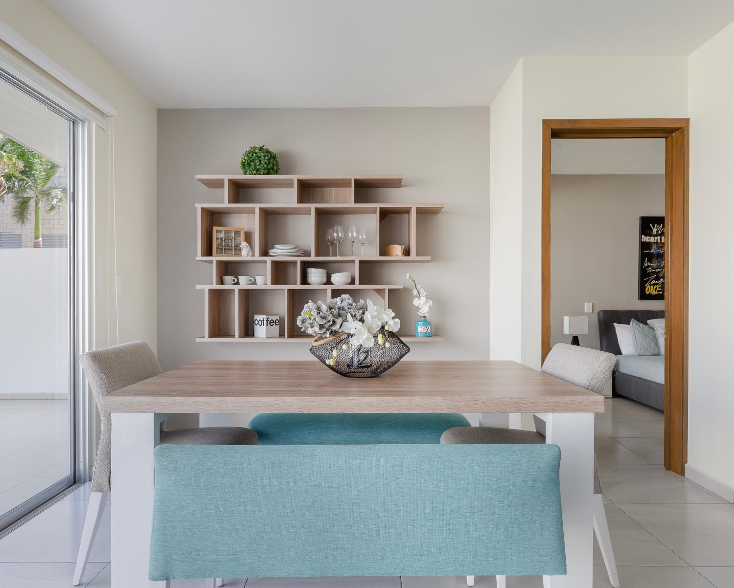 Deluxe fully furnished 2bd