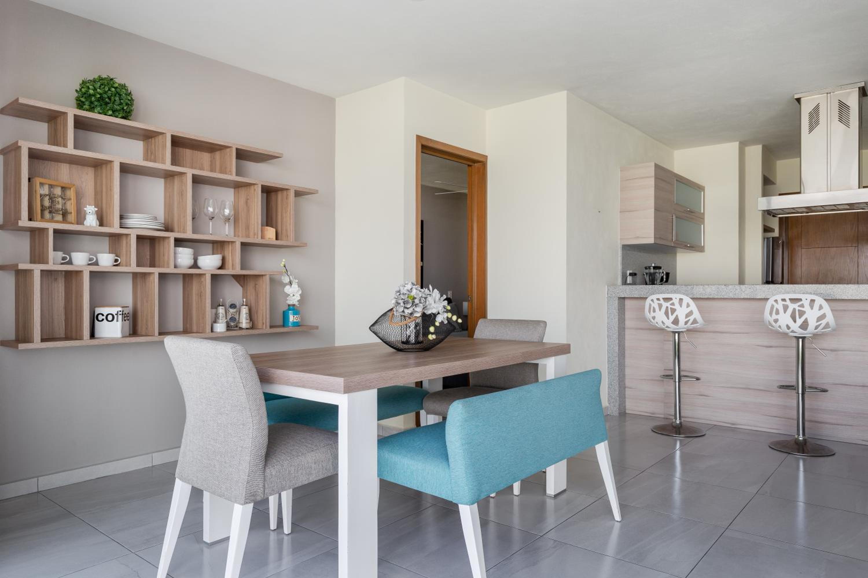 Deluxe fully furnished 2bd