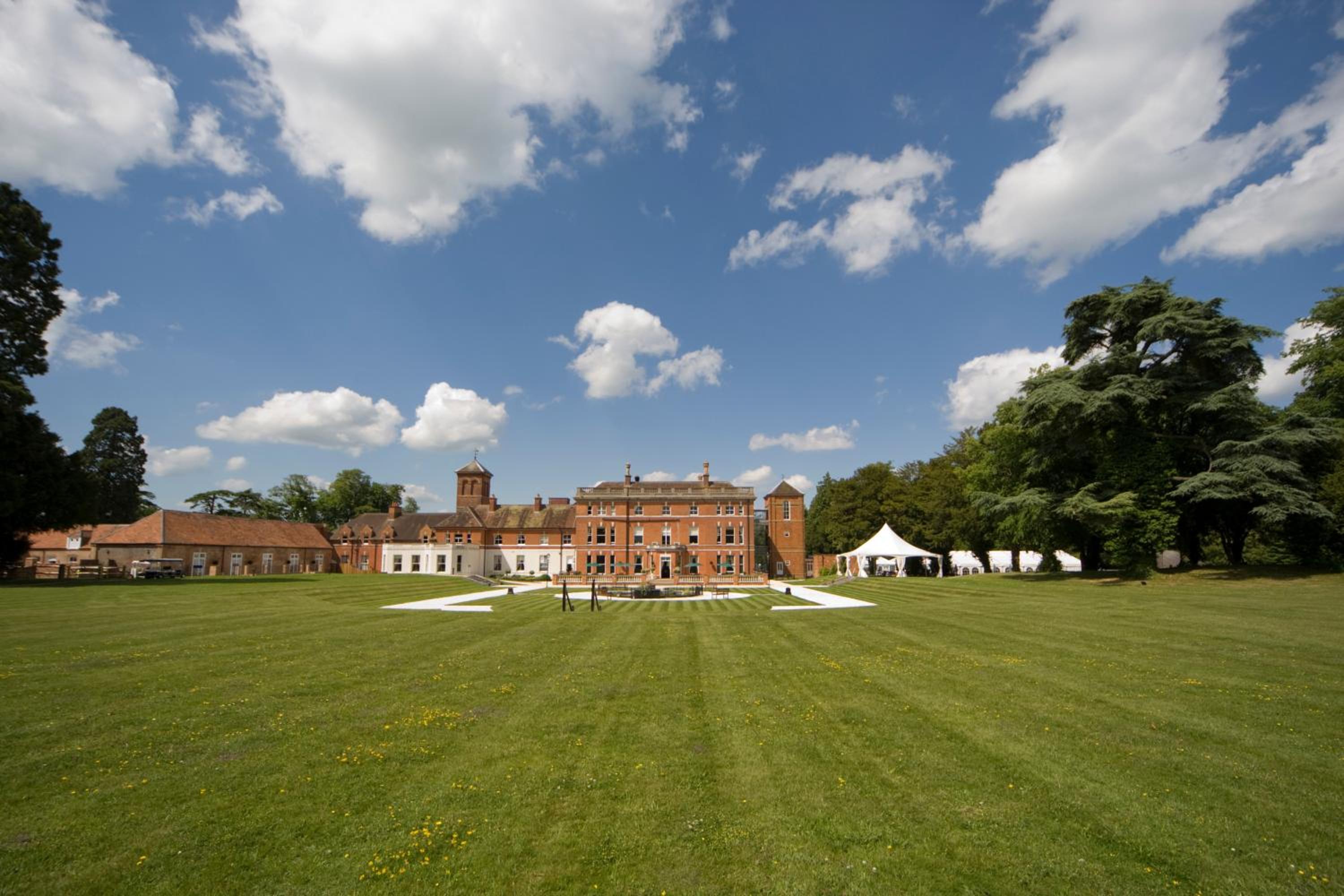 Basingstoke Vacations - Oakley Hall Hotel - Property Image 19