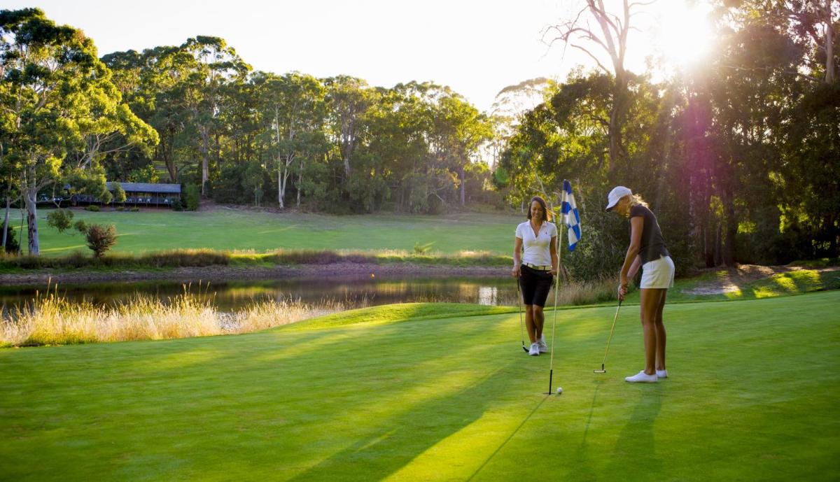 The Stirling Golf Club