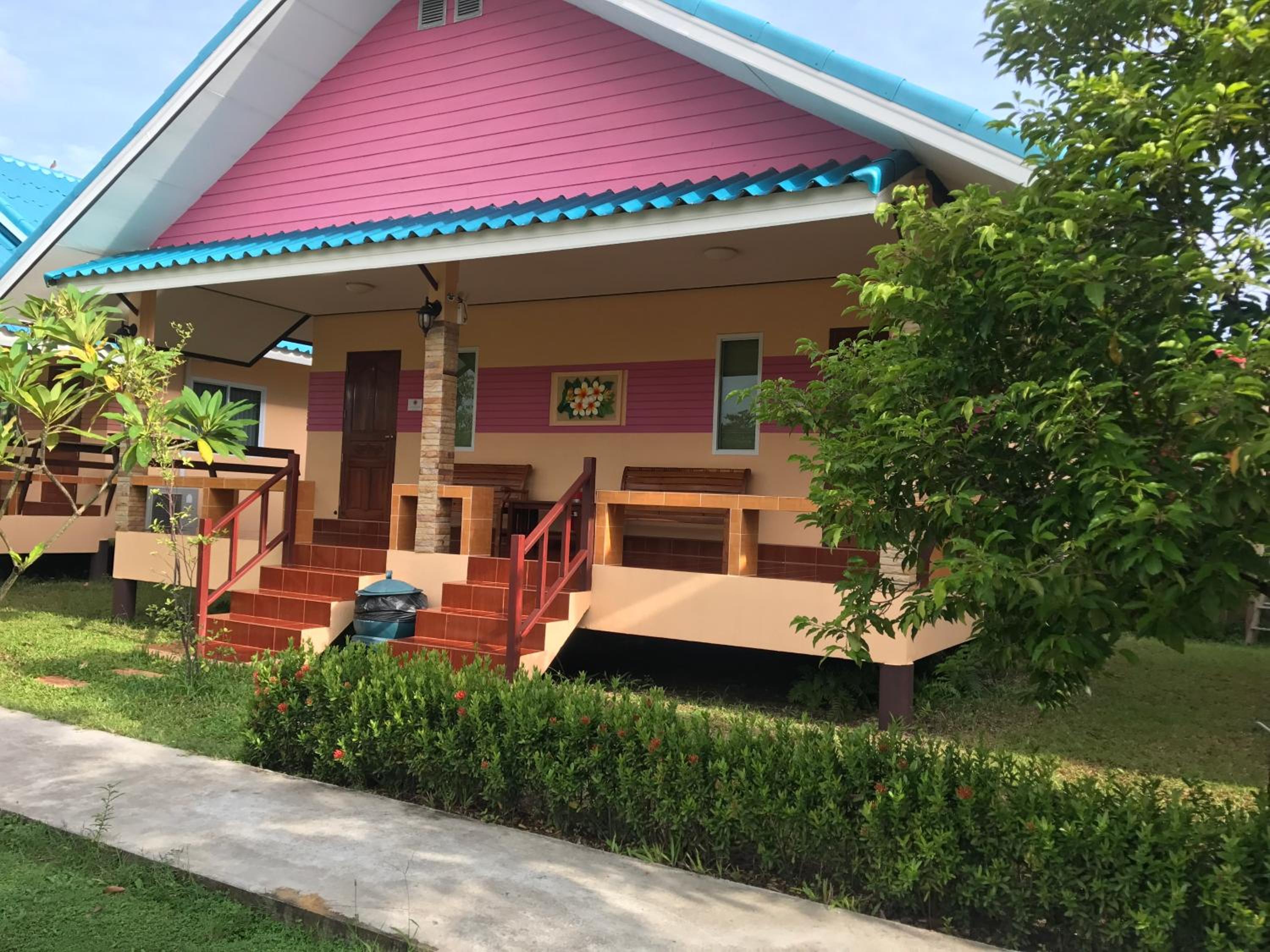 Sangtong Beach Resort