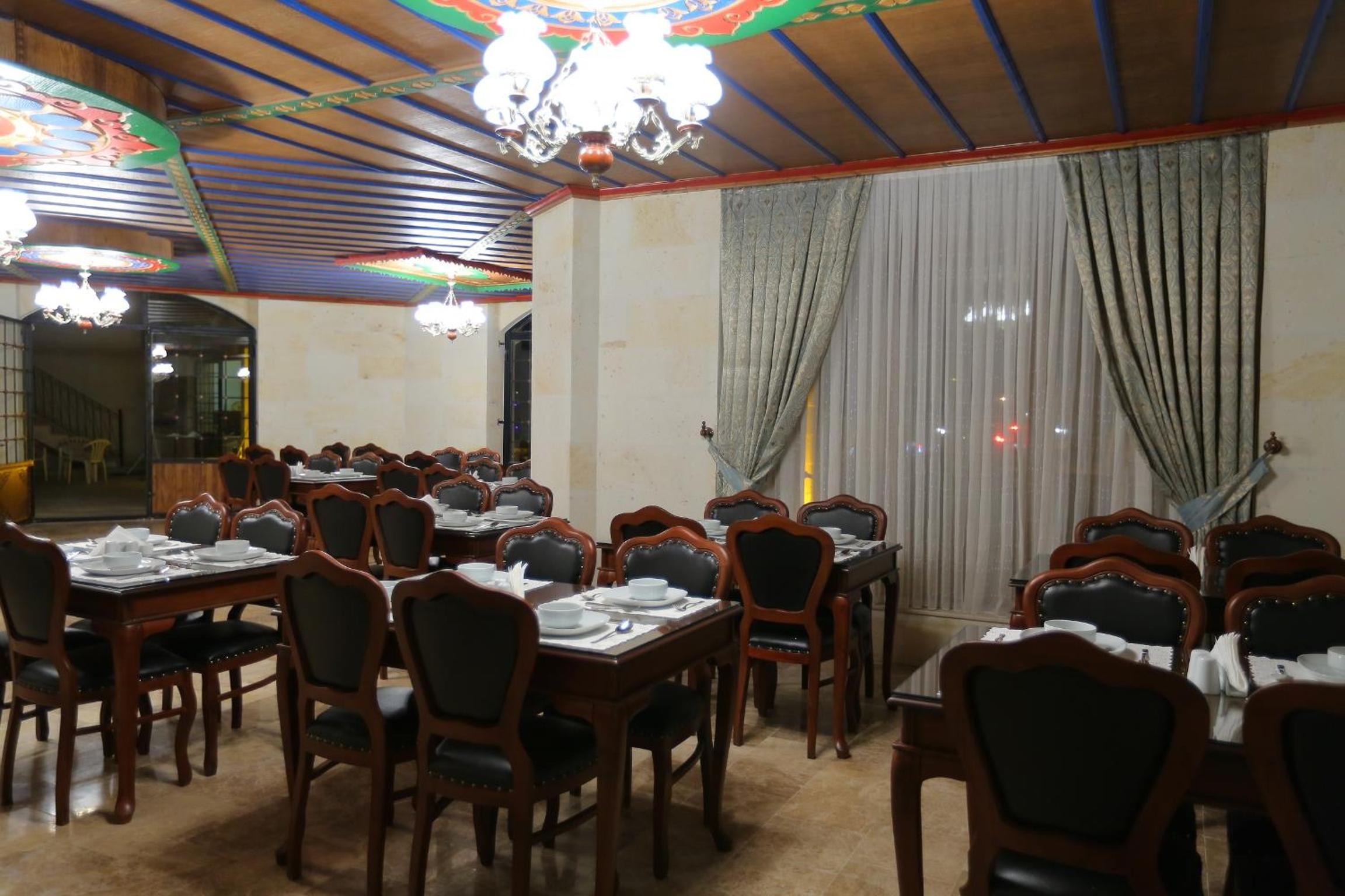Cappadocia Empire Cave Hotel - Image 30