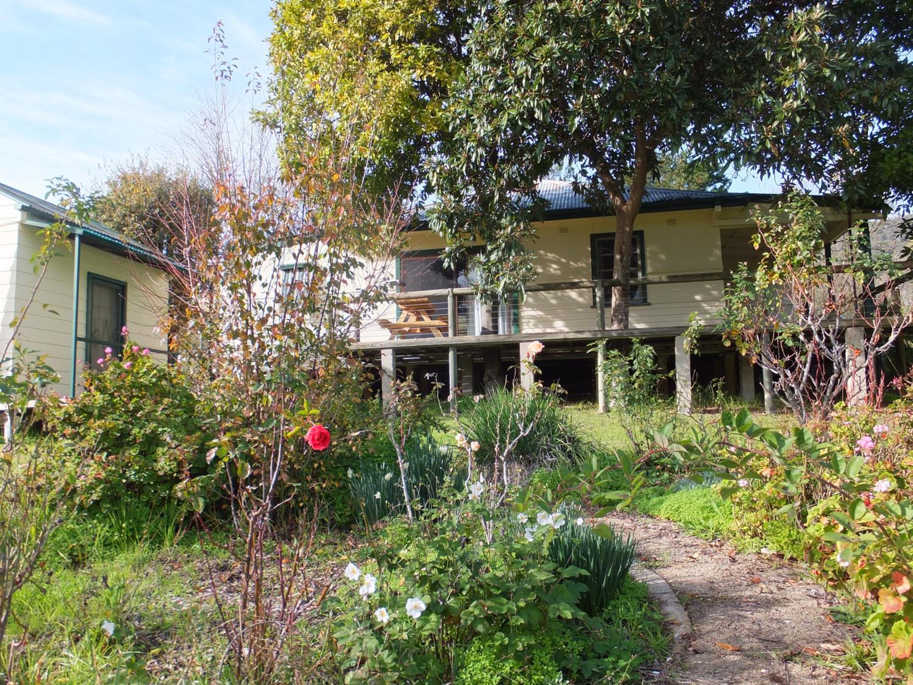 Elm Cottage Tumut
