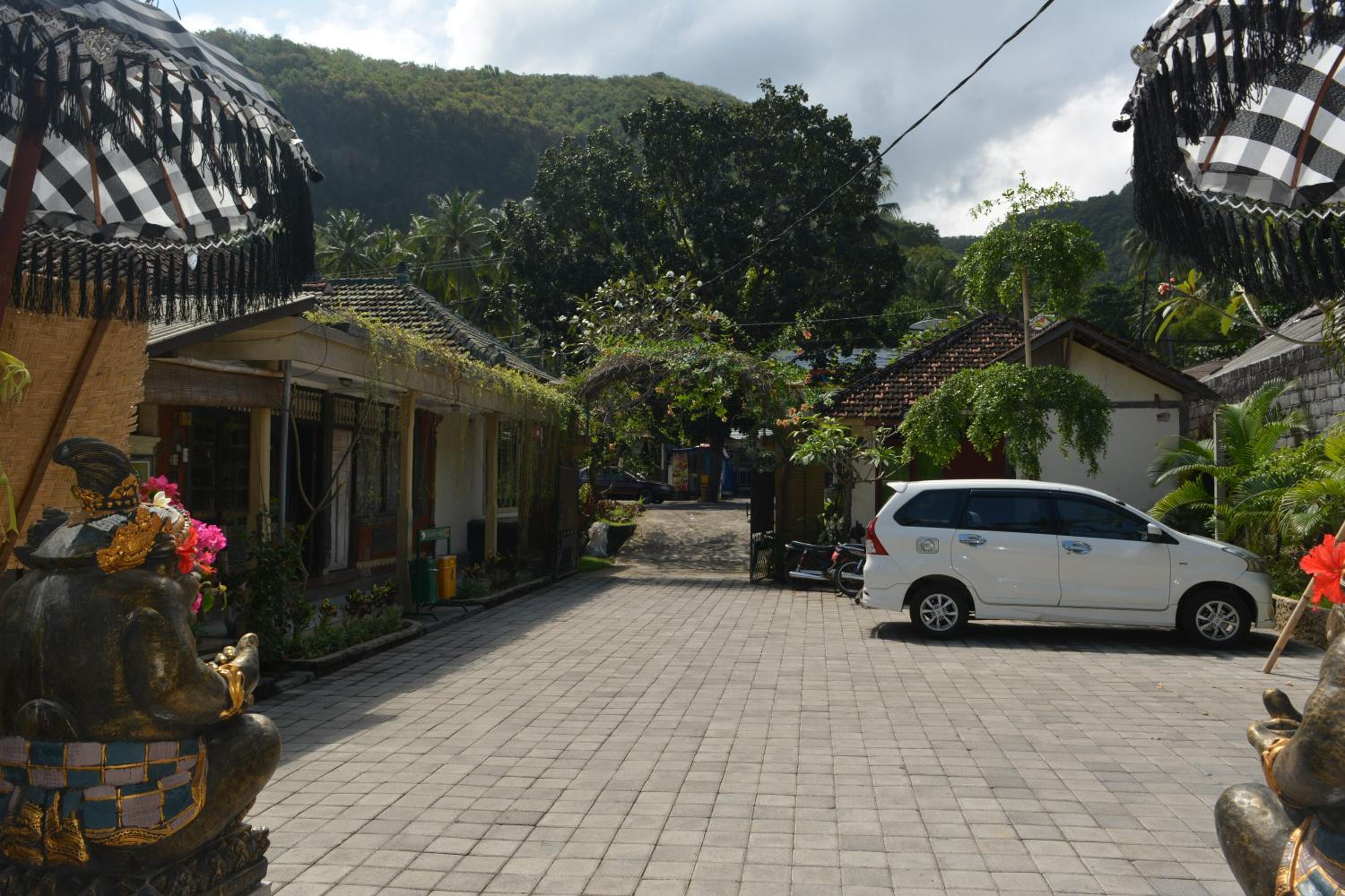 Segara Wangi Beach Cottages
