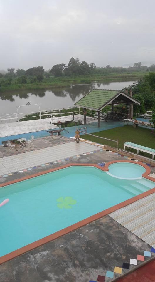 Scenic Riverside Resort