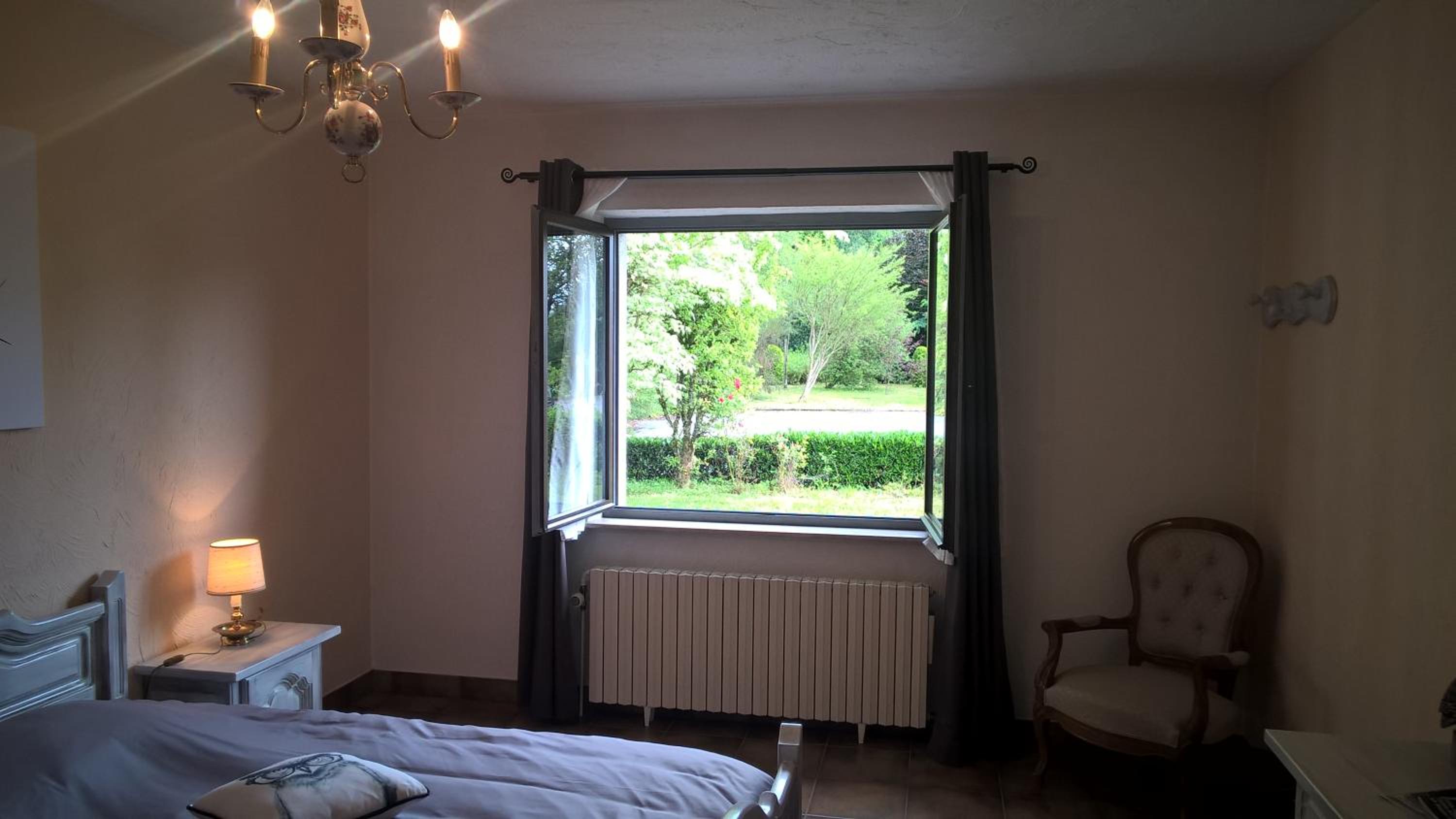 B&B Le Nid Doux (Vresse-Sur-Semois/Chairière)