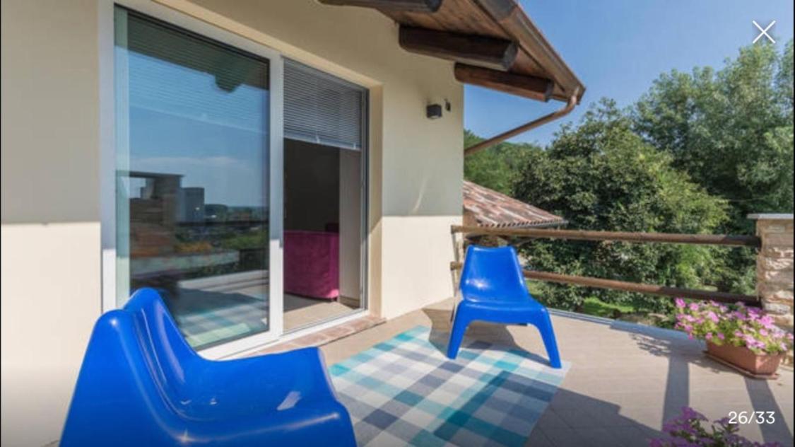 Piscina e relax nelle Langhe Villa Gaia
