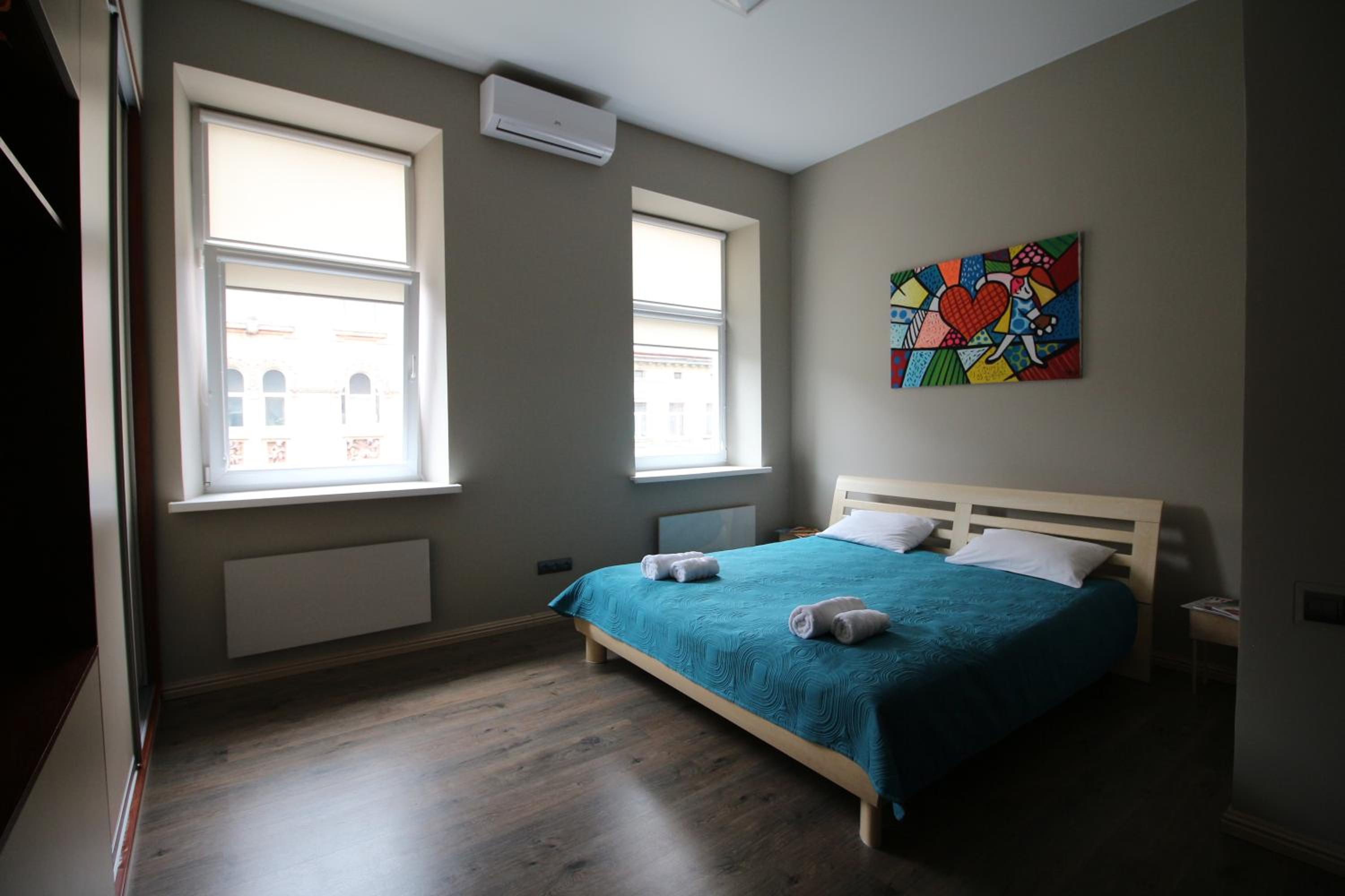 Cosy Apartment on Horodotska 86 view 2
